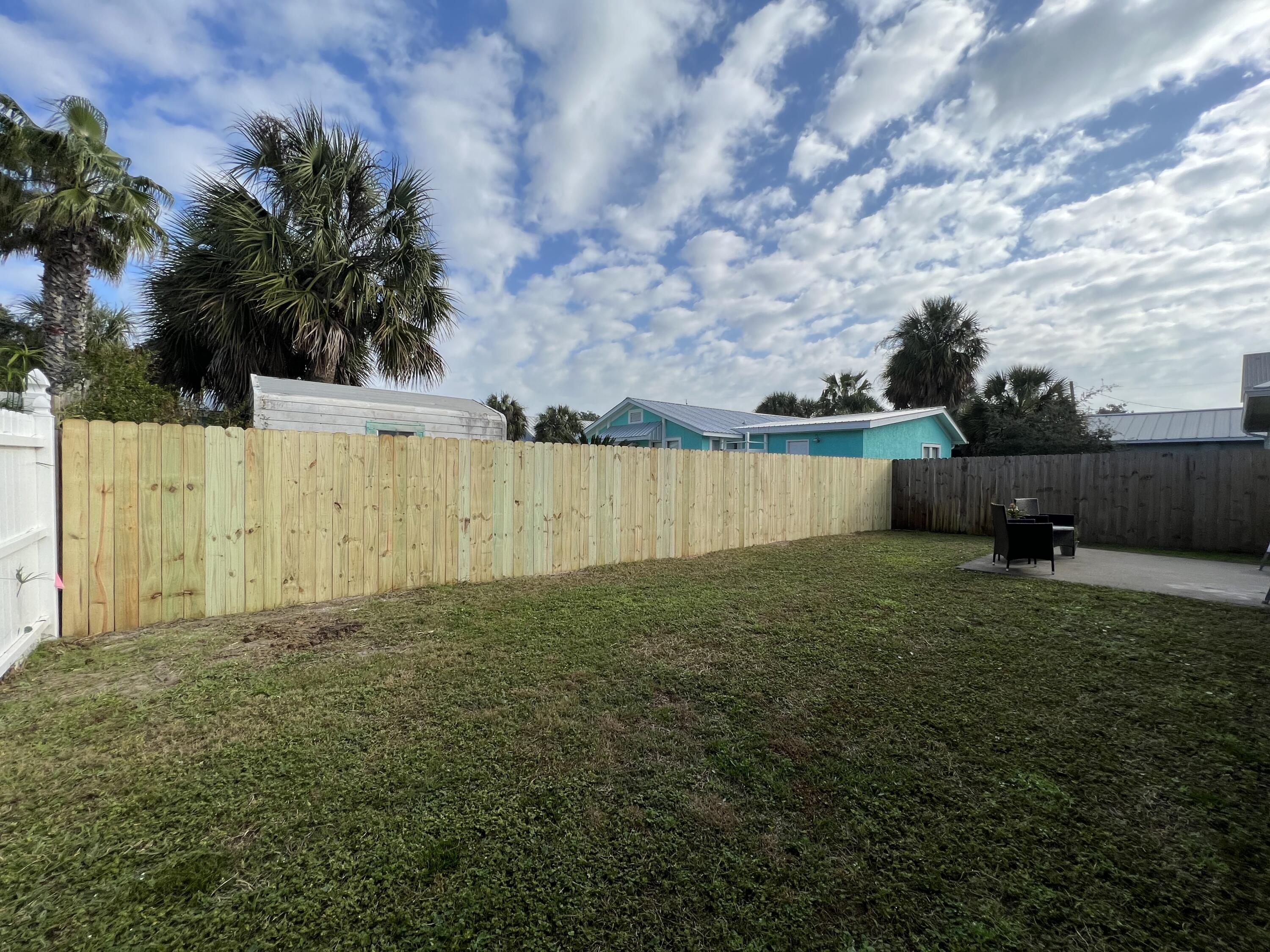 BID-A-WEE BEACH 1ST ADDN - Residential