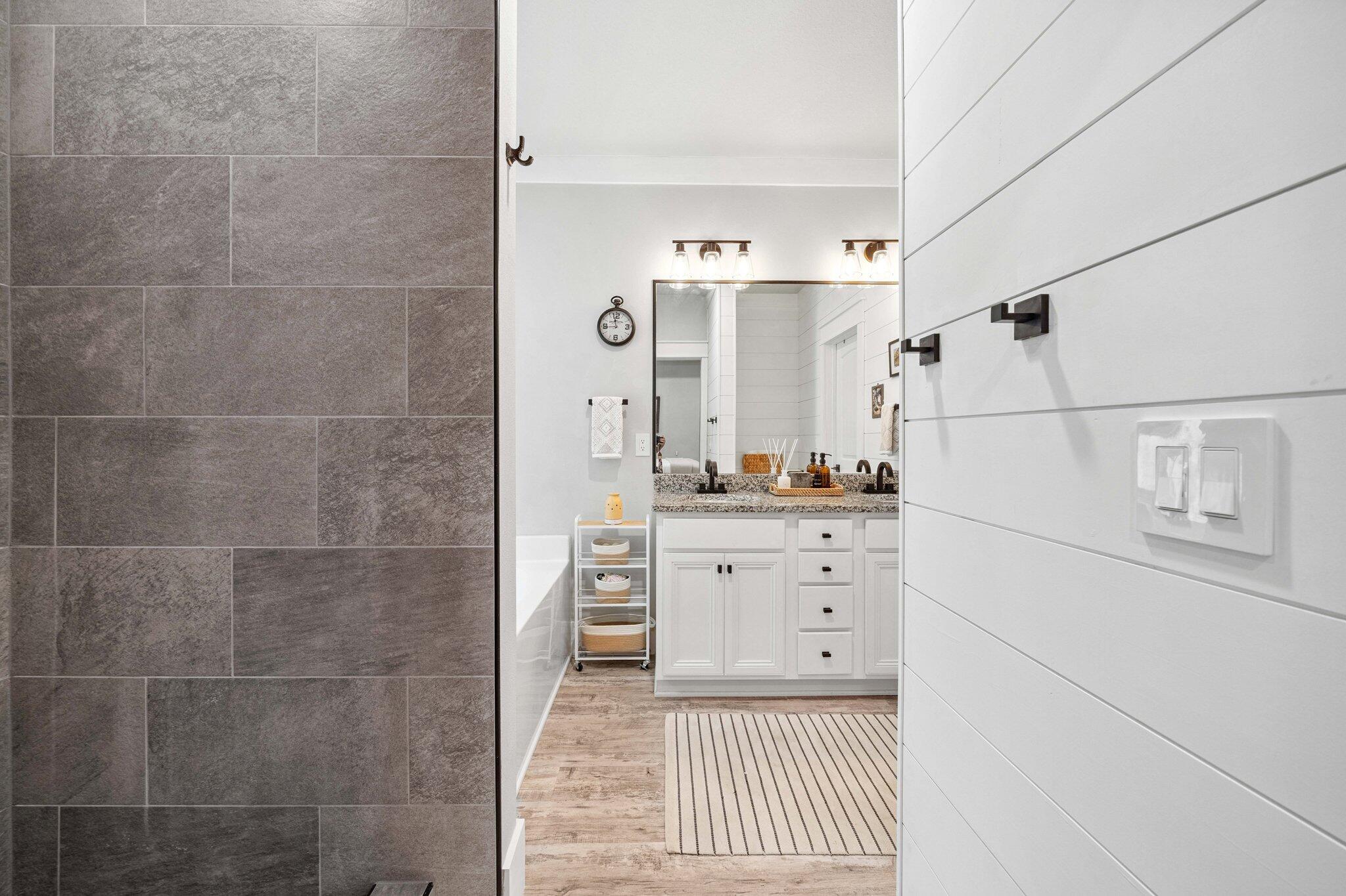 SOUTHERN PINES - Residential