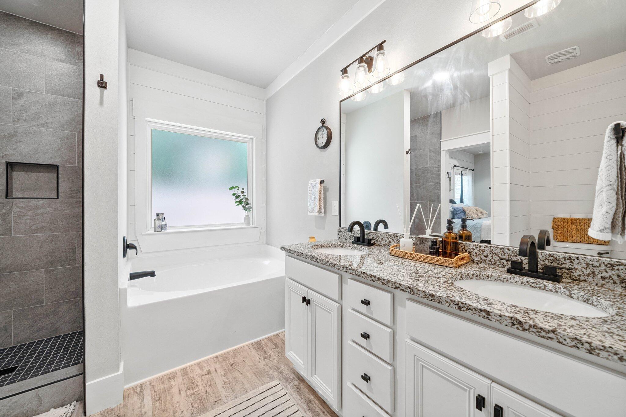 SOUTHERN PINES - Residential