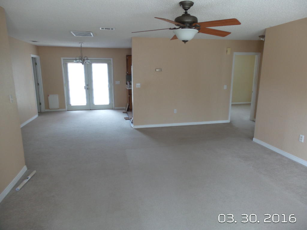 PINNACLE POINT - Residential Lease