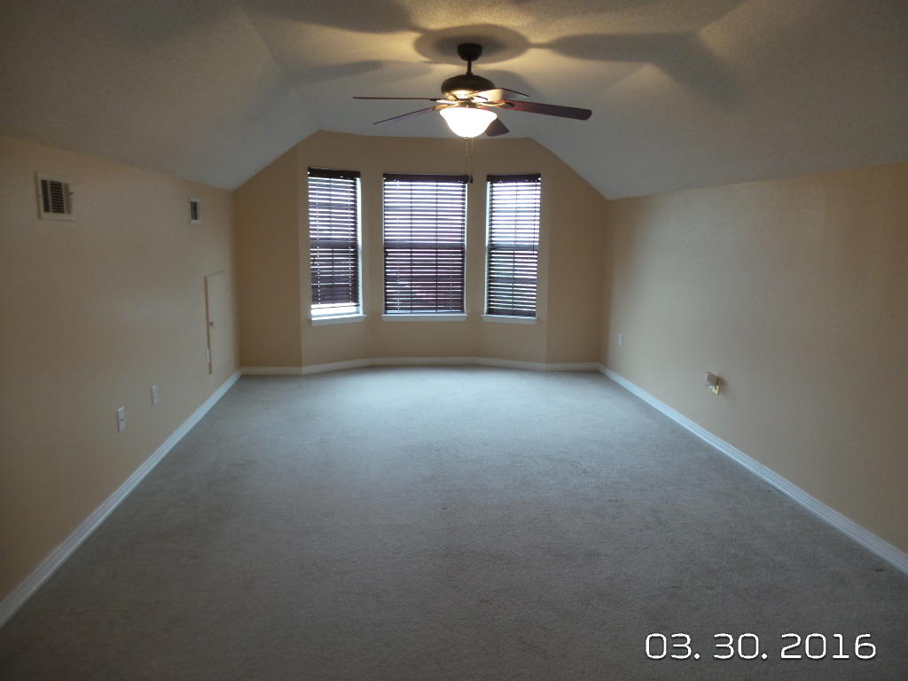 PINNACLE POINT - Residential Lease