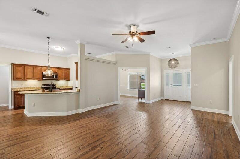 HOLLEY BY THE SEA - Residential