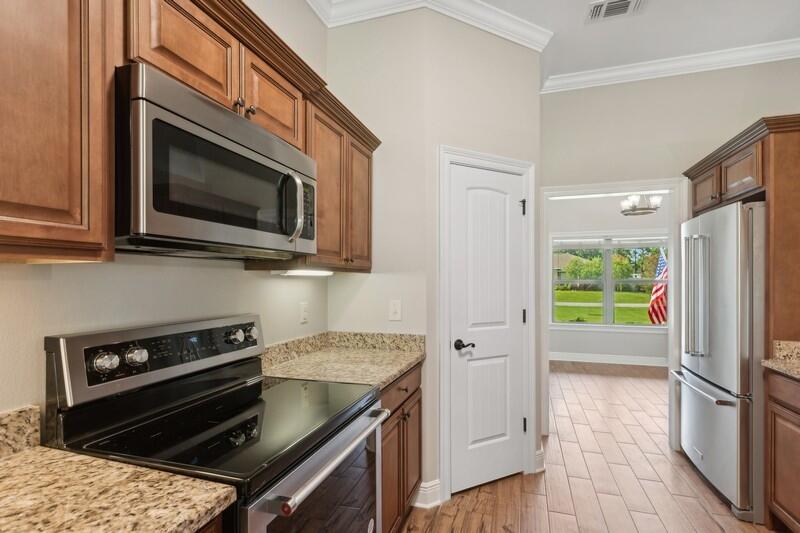 HOLLEY BY THE SEA - Residential