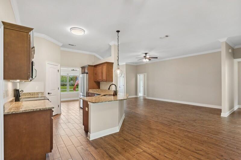 HOLLEY BY THE SEA - Residential