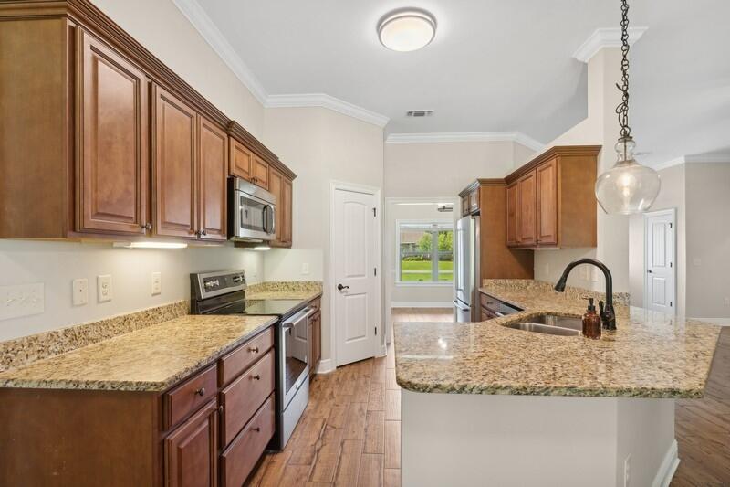 HOLLEY BY THE SEA - Residential