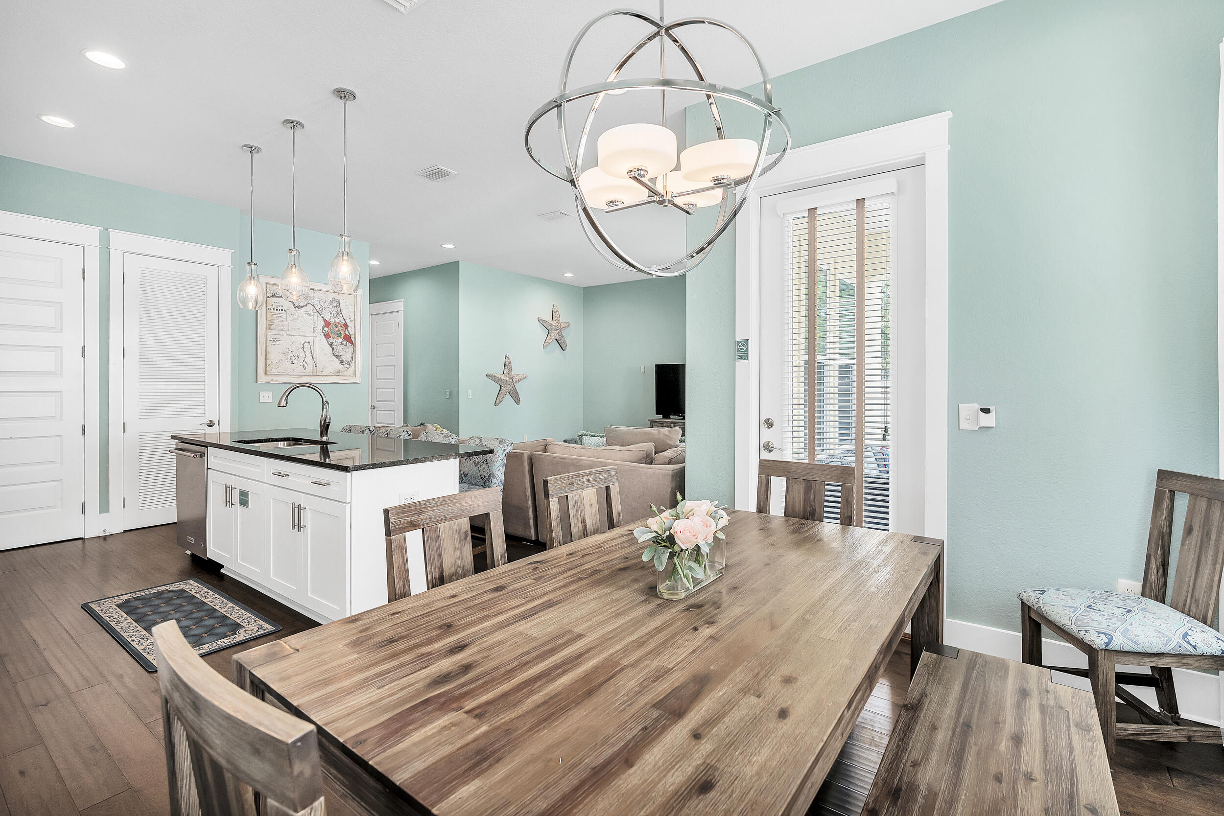 FRANGISTA BEACH 2ND ADDN - Residential