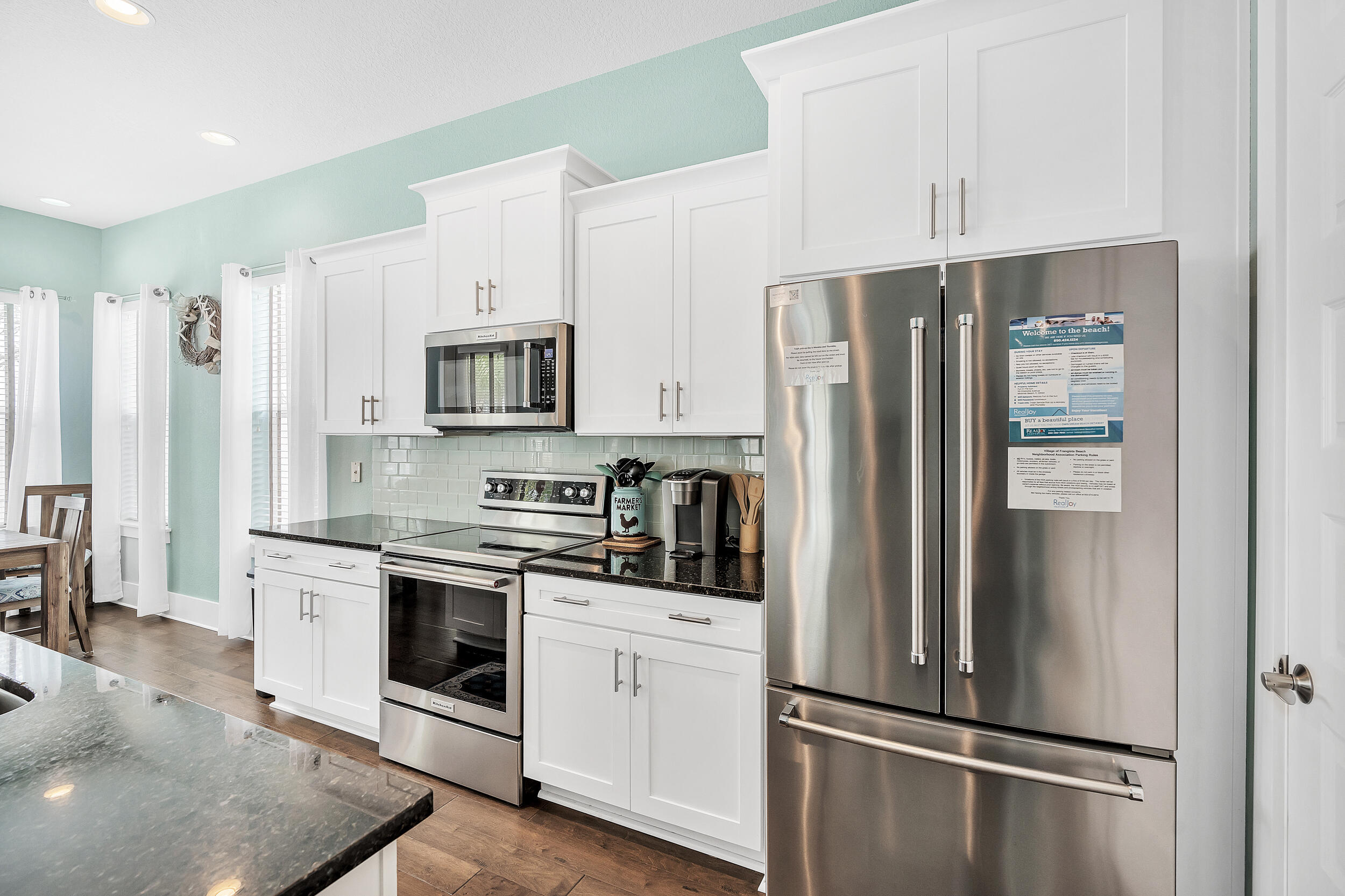 FRANGISTA BEACH 2ND ADDN - Residential