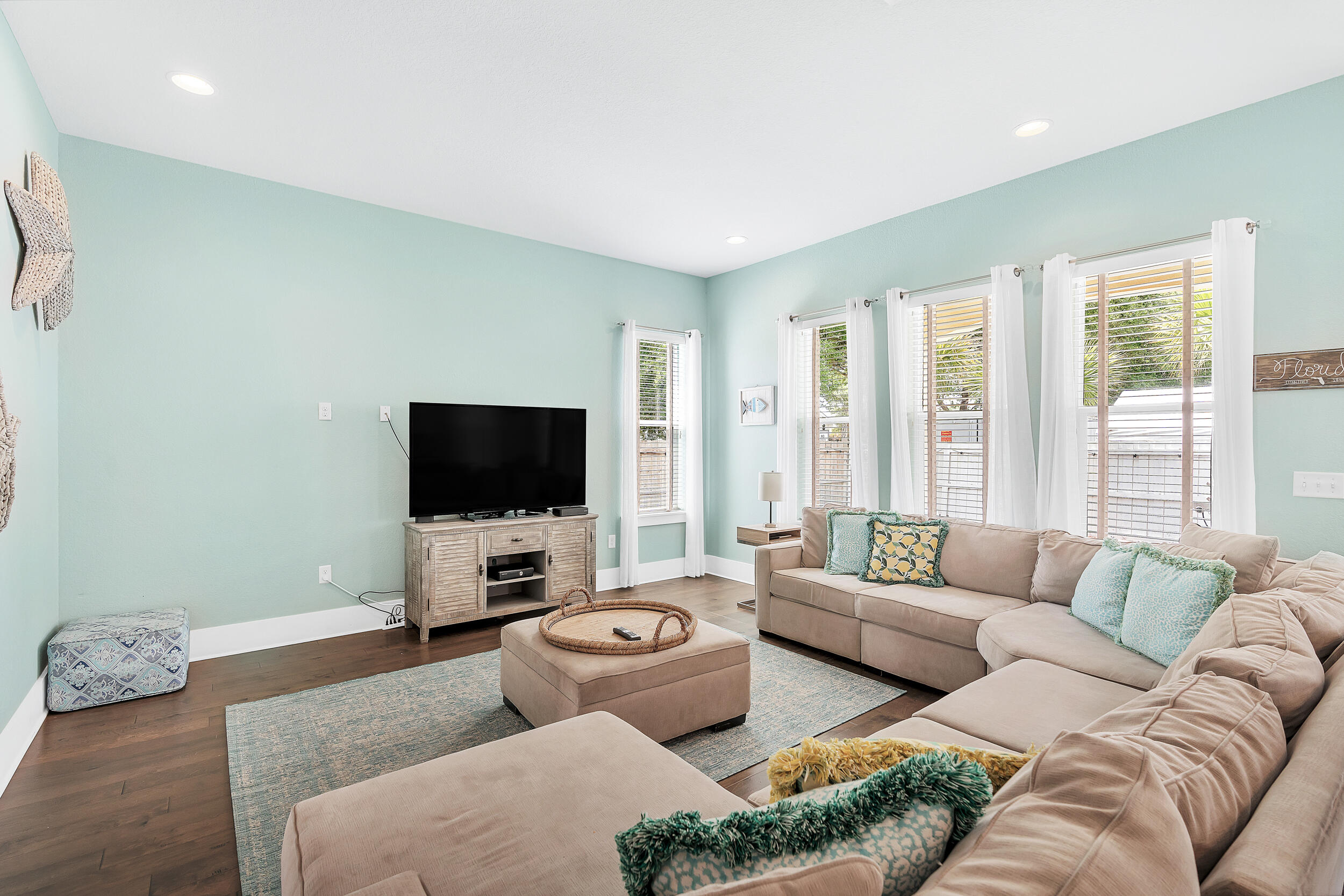 FRANGISTA BEACH 2ND ADDN - Residential