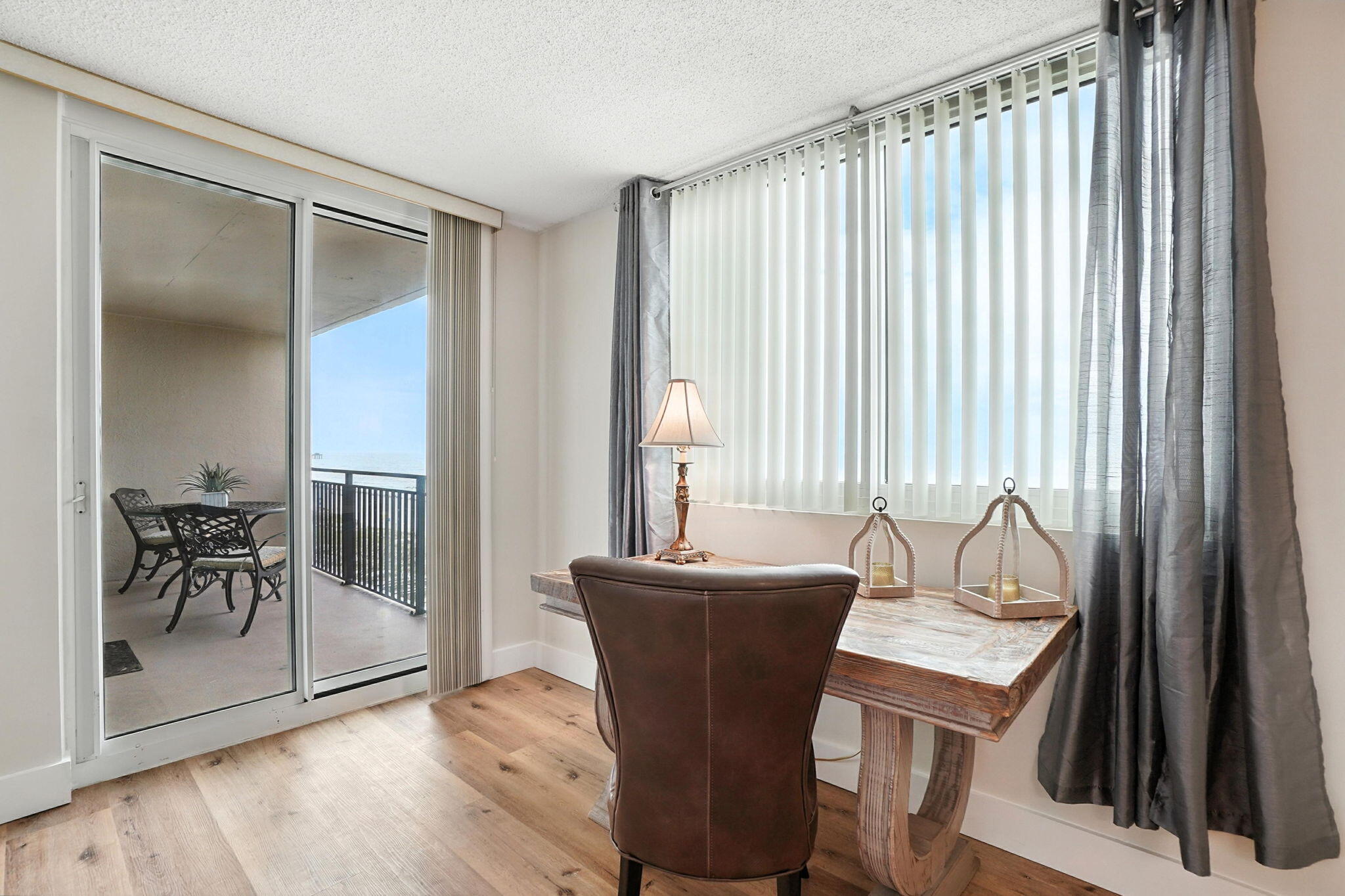 BREAKERS OF FWB PH 1 - Residential