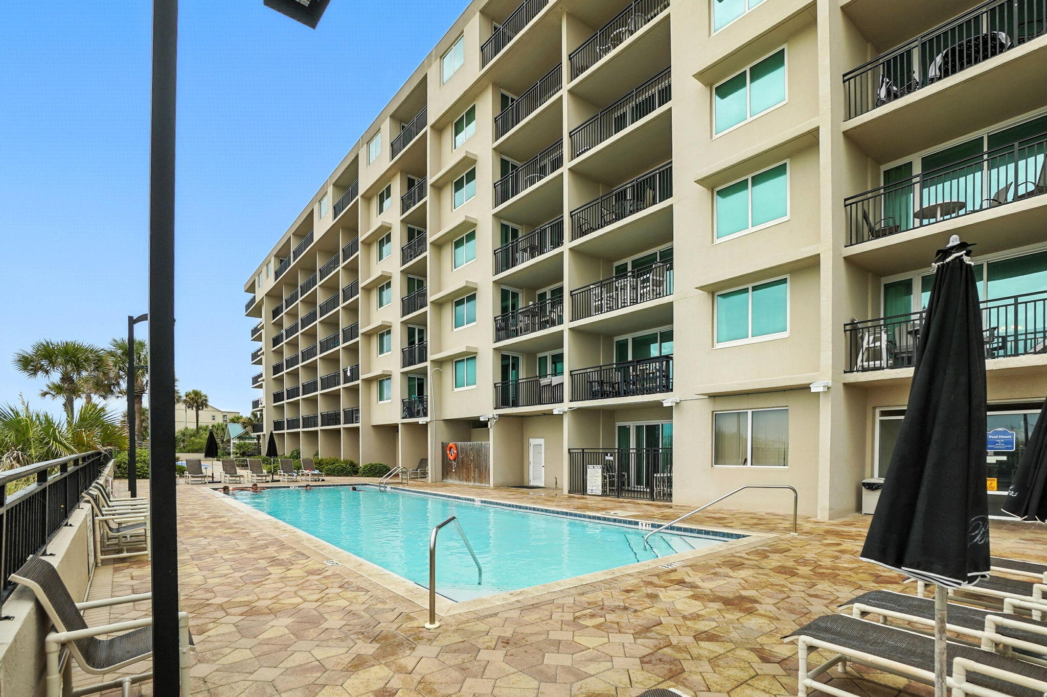 BREAKERS OF FWB PH 1 - Residential