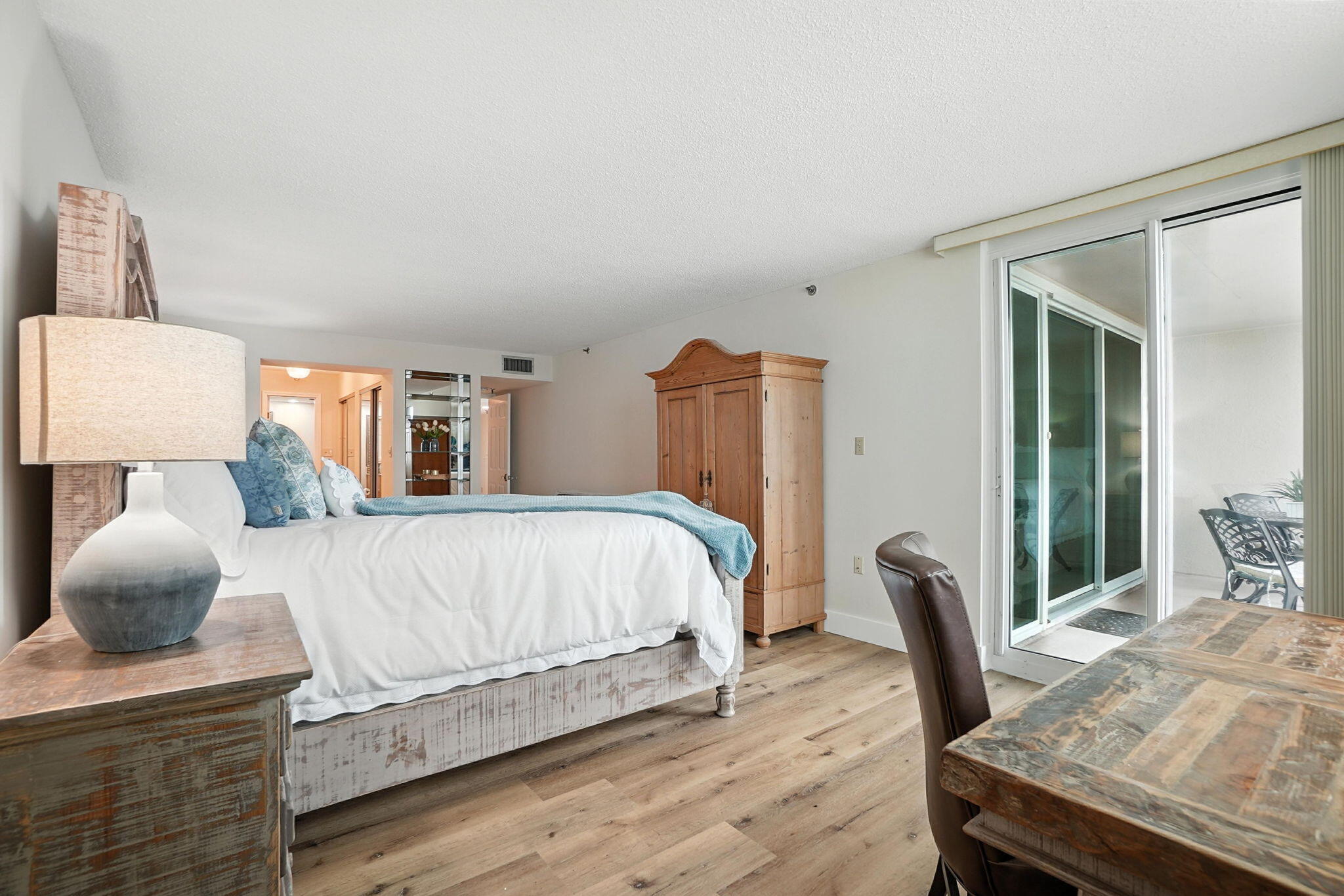 BREAKERS OF FWB PH 1 - Residential