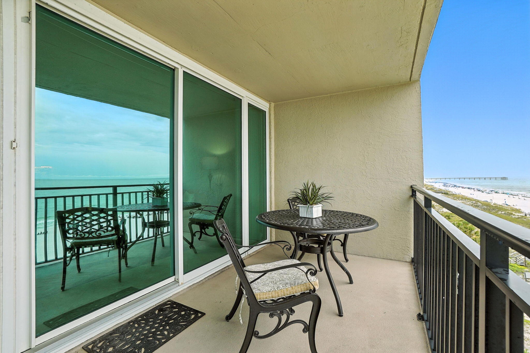 BREAKERS OF FWB PH 1 - Residential