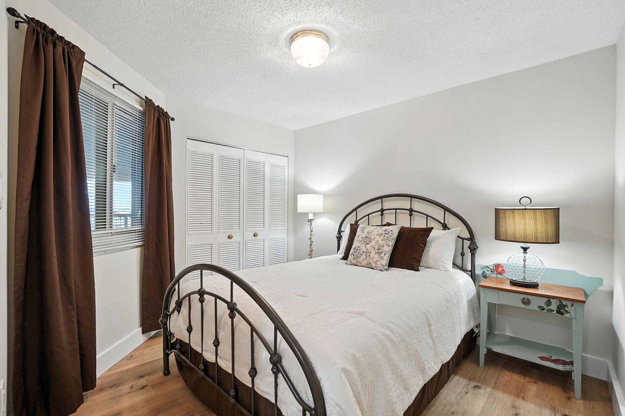 BREAKERS OF FWB PH 1 - Residential