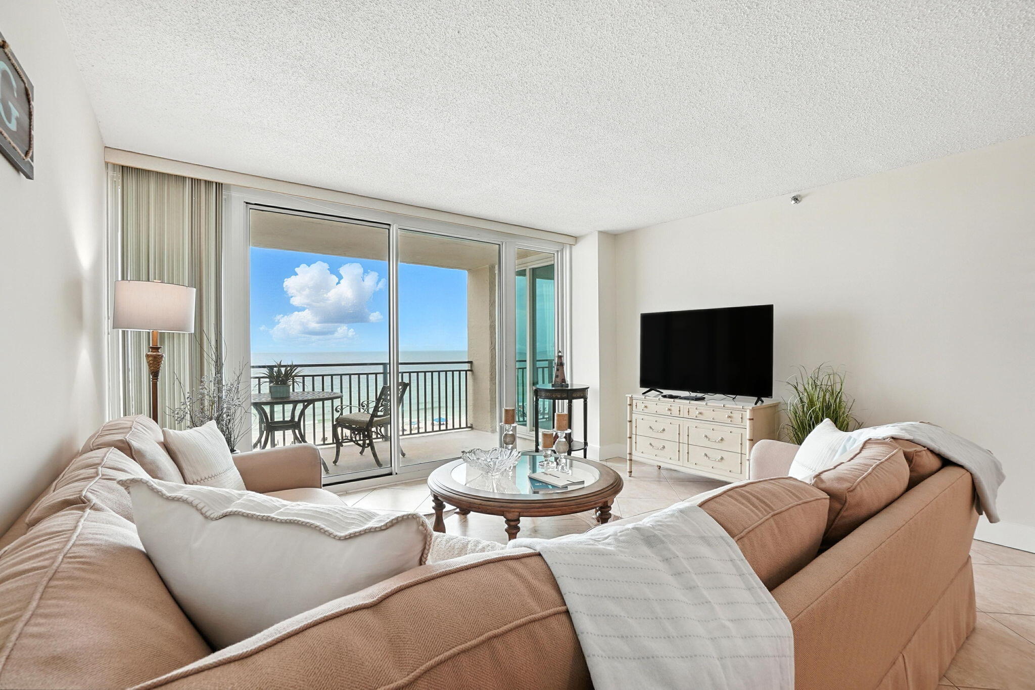 BREAKERS OF FWB PH 1 - Residential