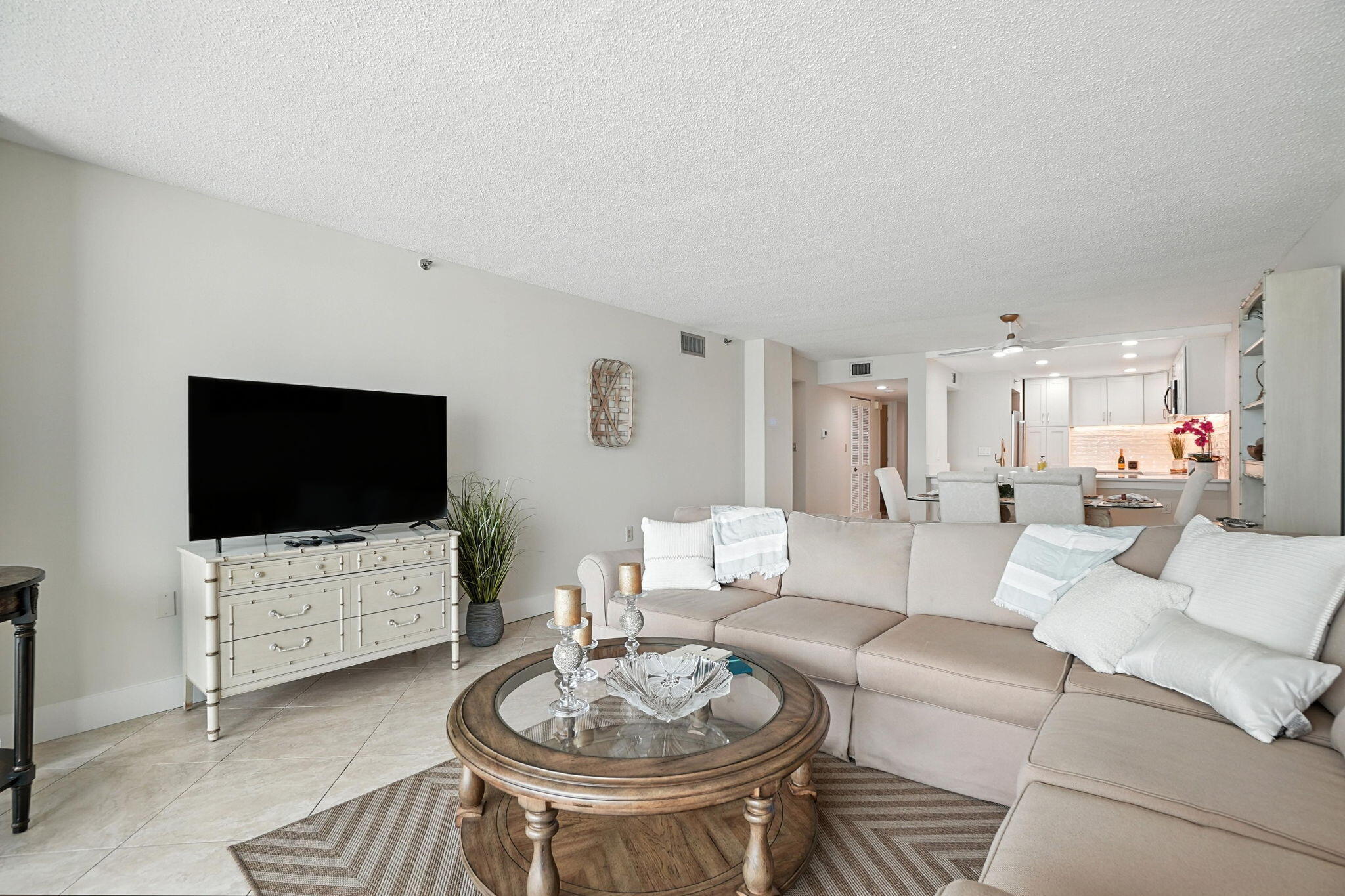 BREAKERS OF FWB PH 1 - Residential