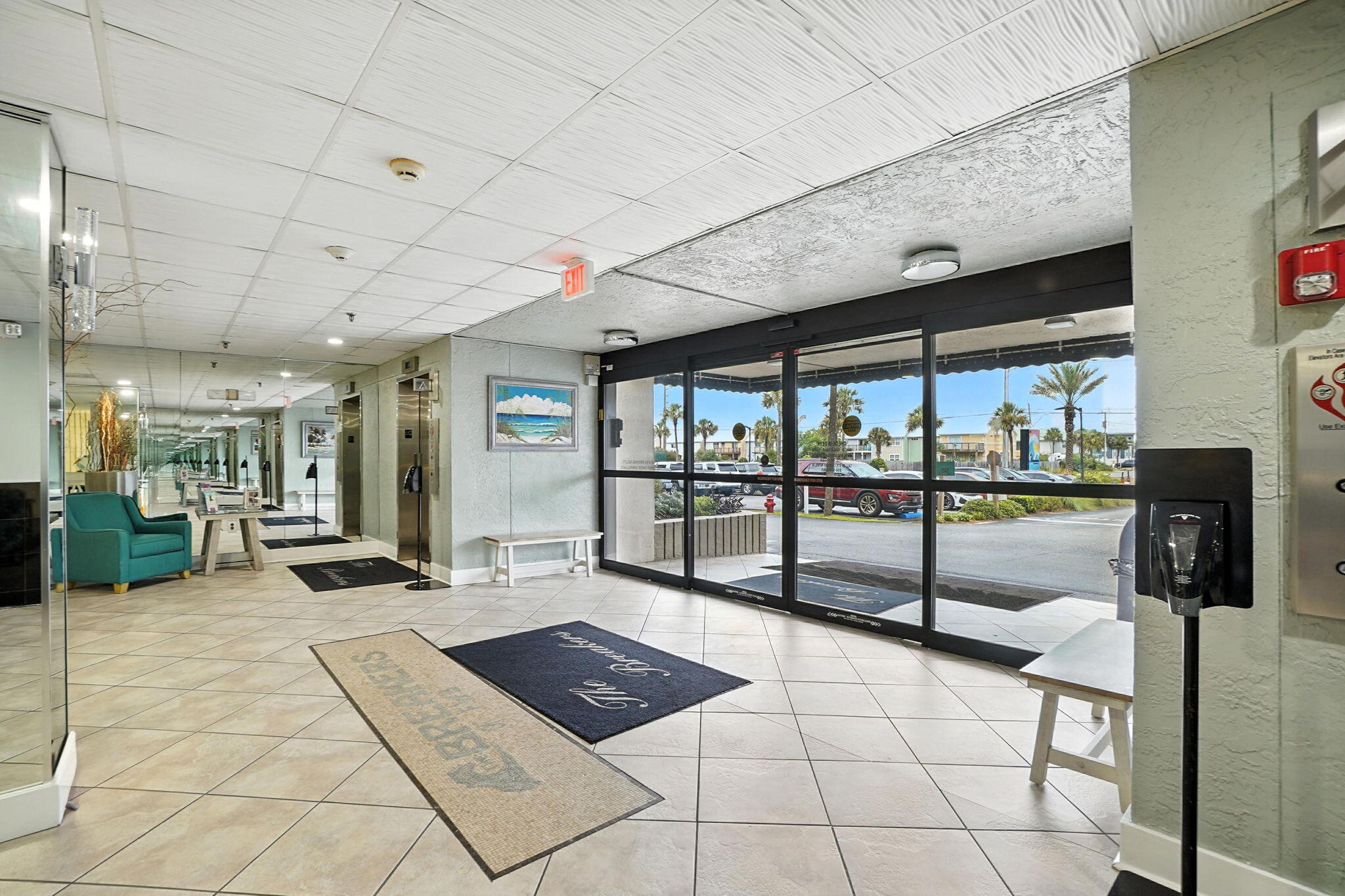 381 Santa Rosa Boulevard W709