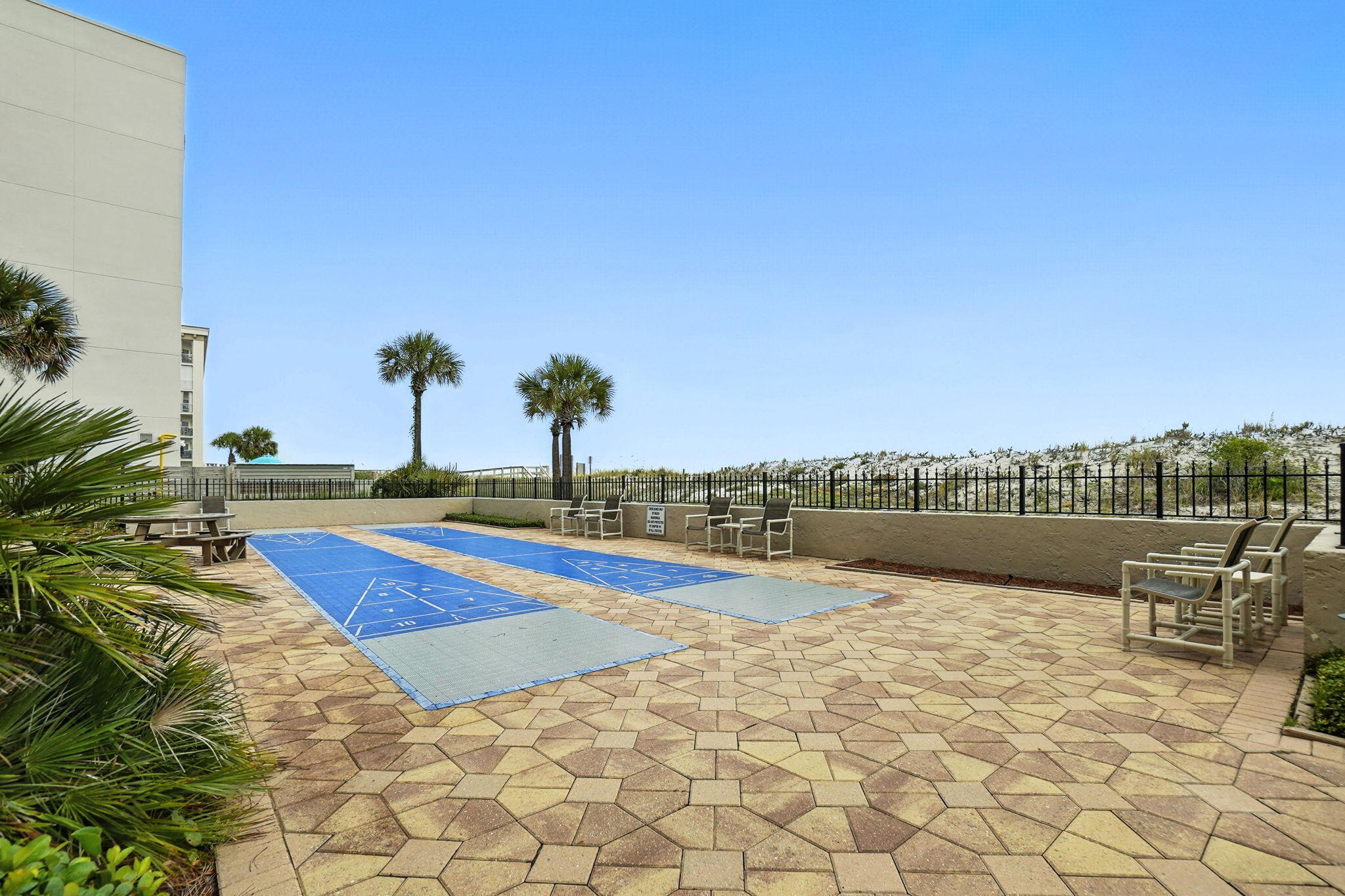 BREAKERS OF FWB PH 1 - Residential