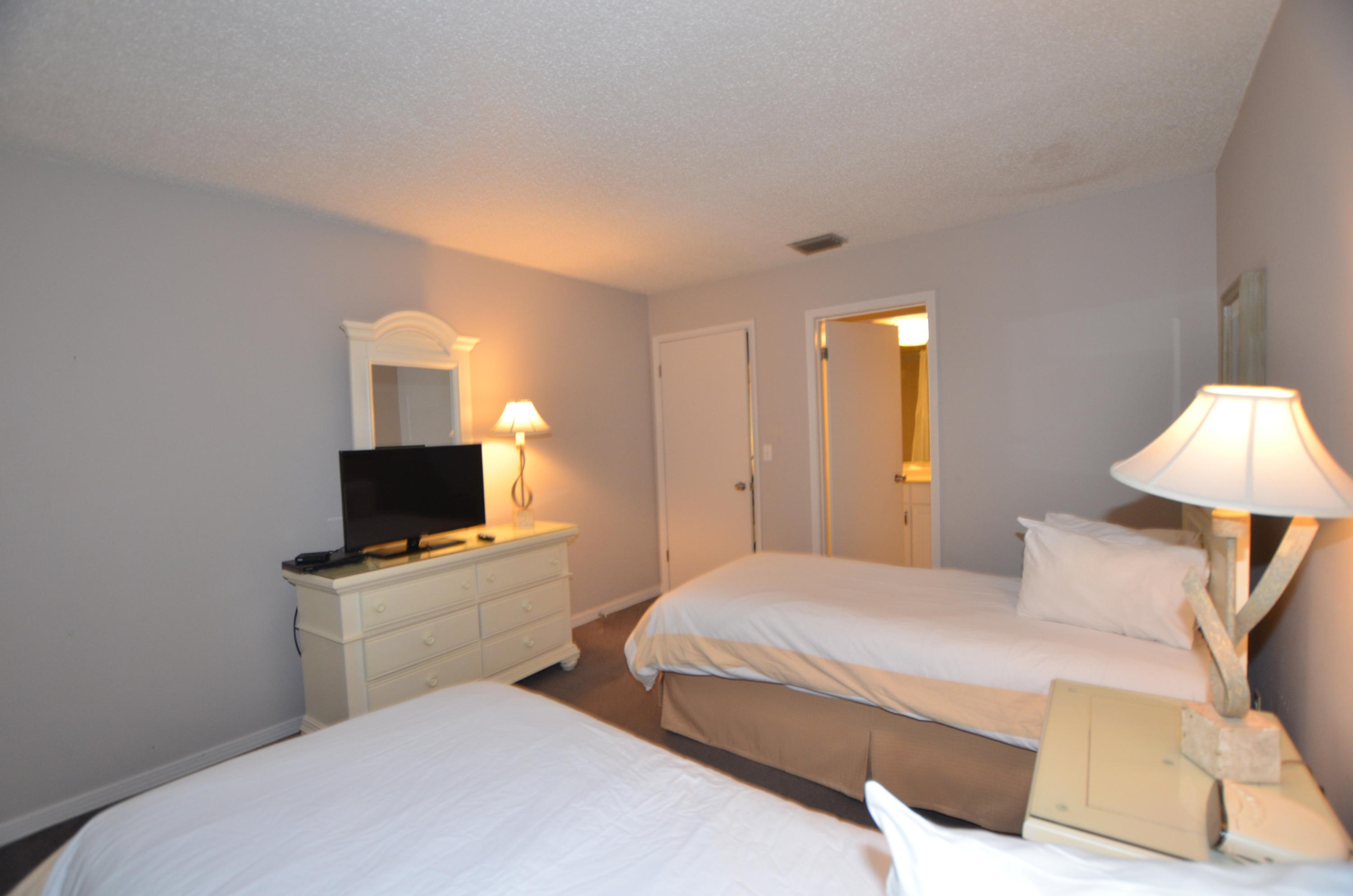 FAIRWAYS AT SANDESTIN PH 1 - Residential Lease