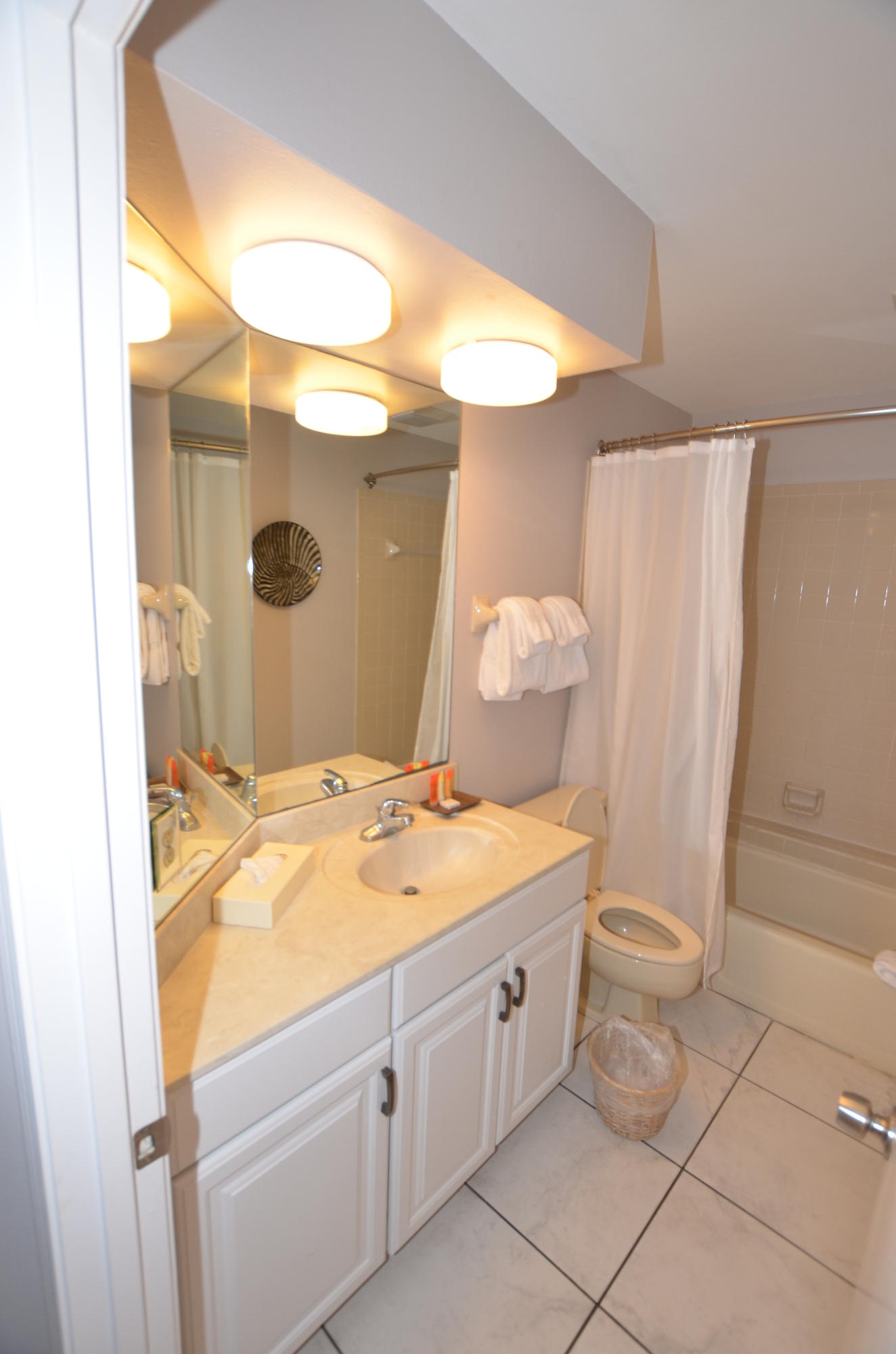 FAIRWAYS AT SANDESTIN PH 1 - Residential Lease