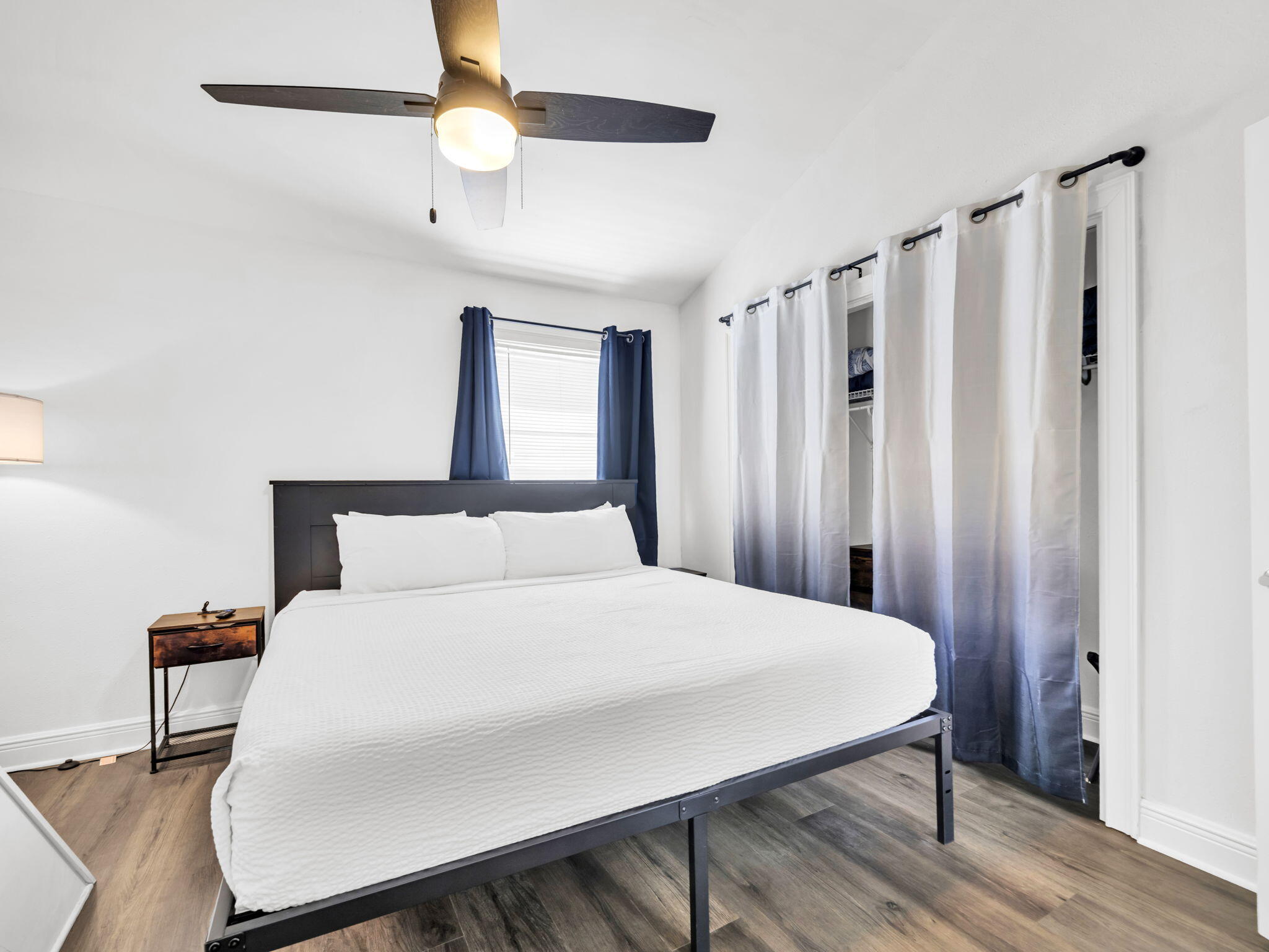 COMMODORES LANDING - Residential