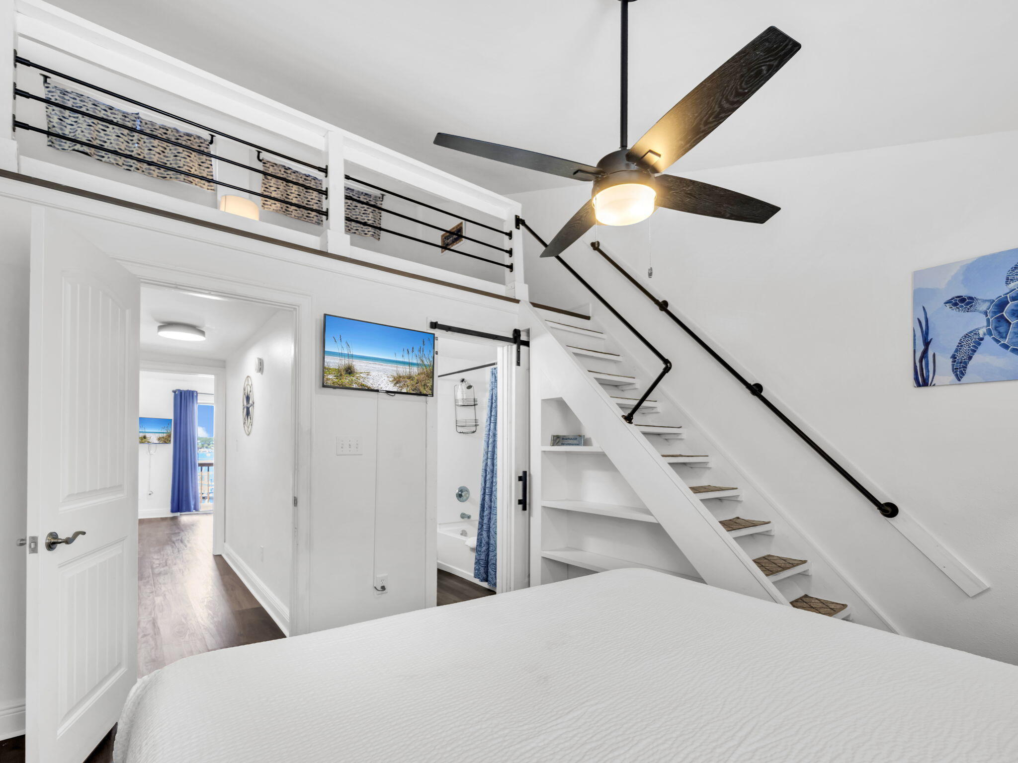 COMMODORES LANDING - Residential