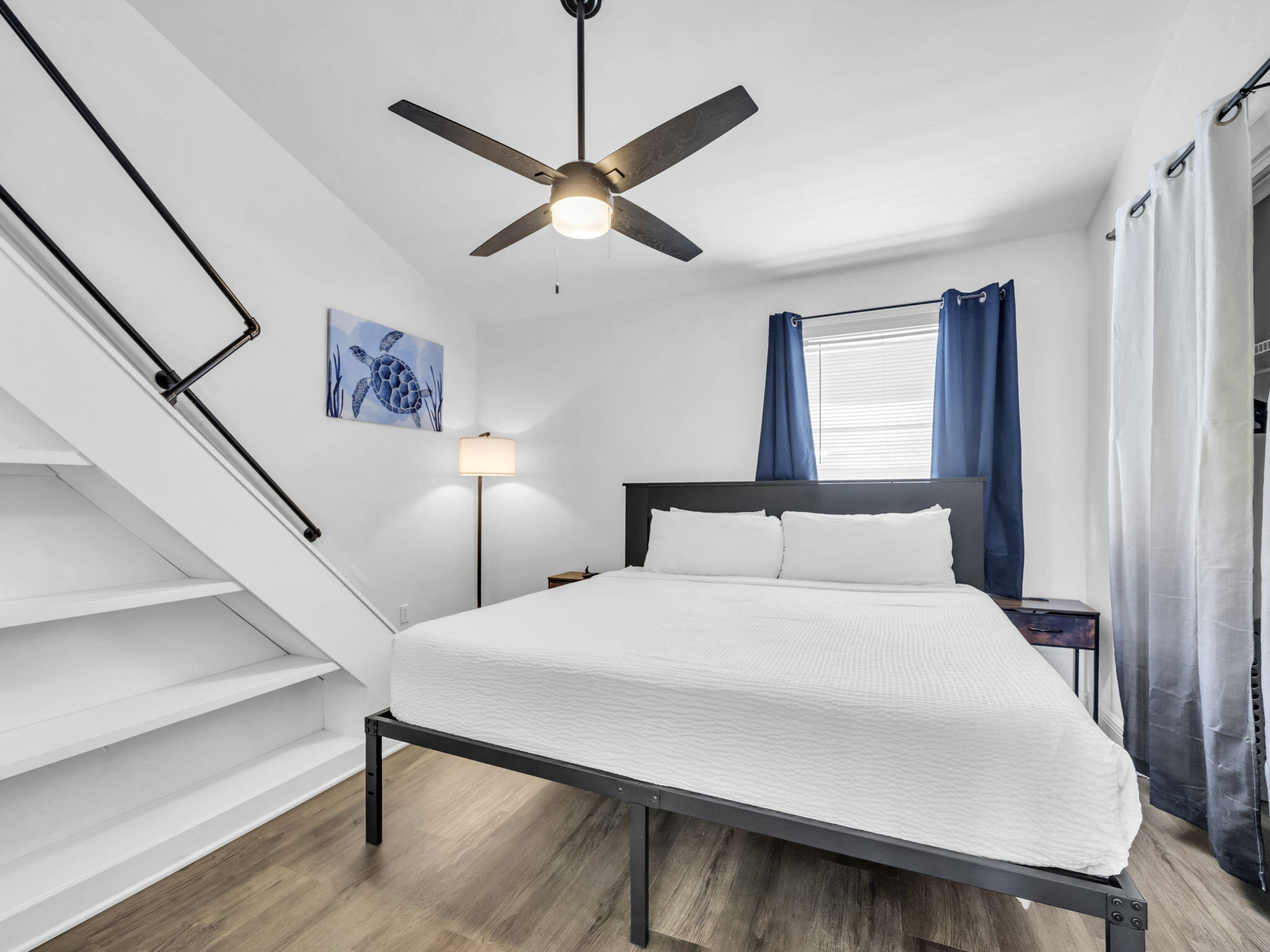 COMMODORES LANDING - Residential
