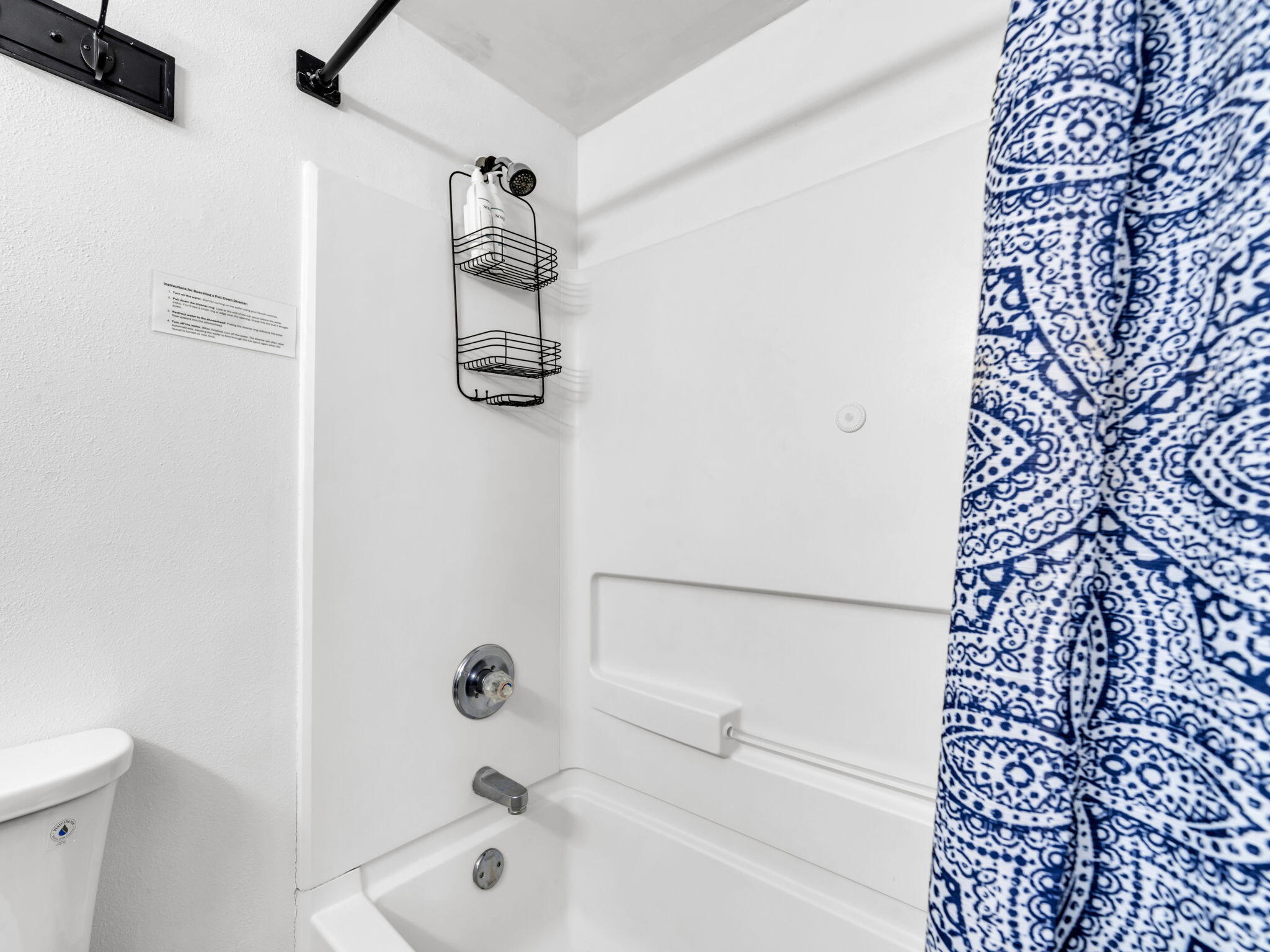COMMODORES LANDING - Residential
