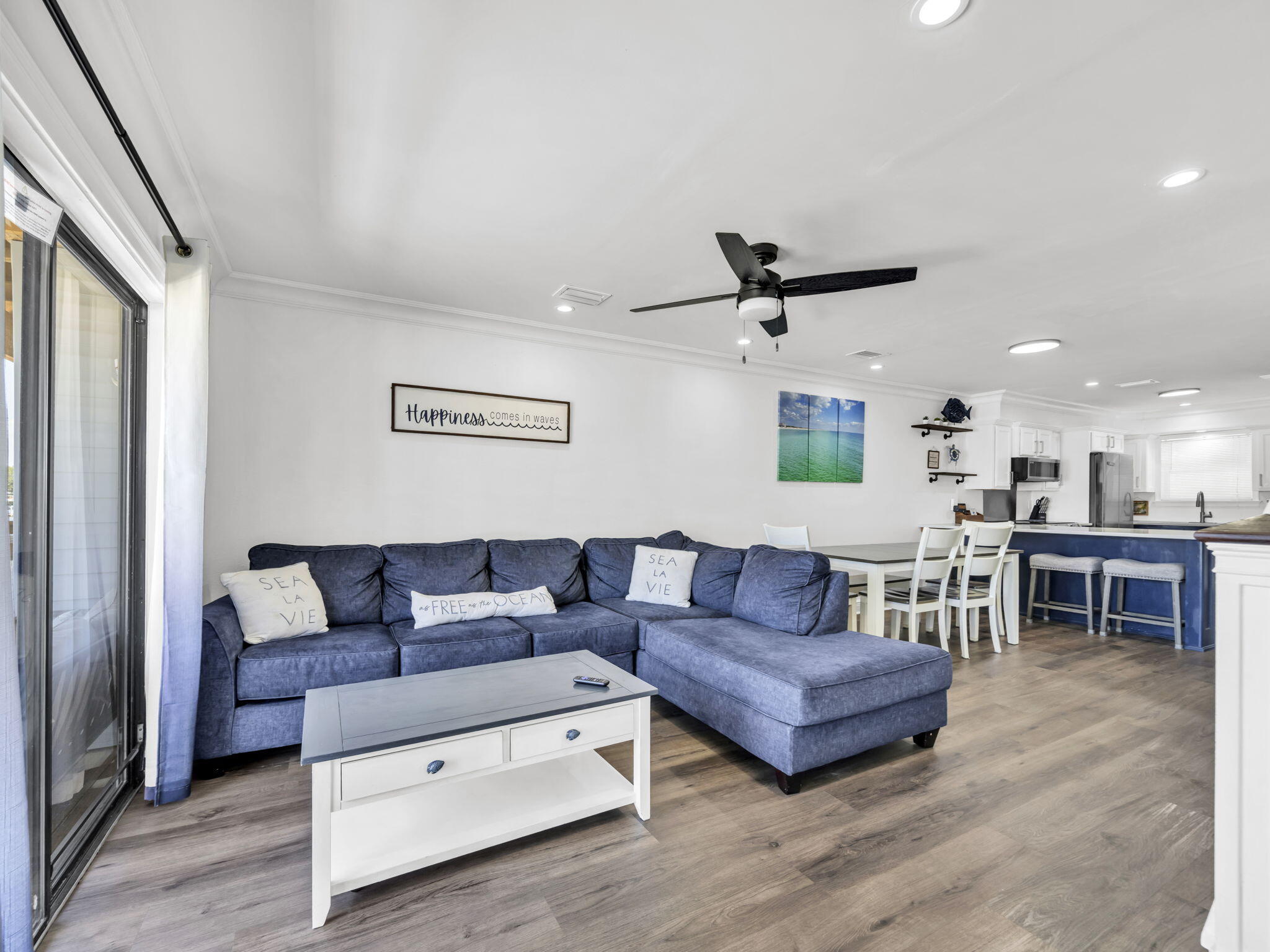 COMMODORES LANDING - Residential
