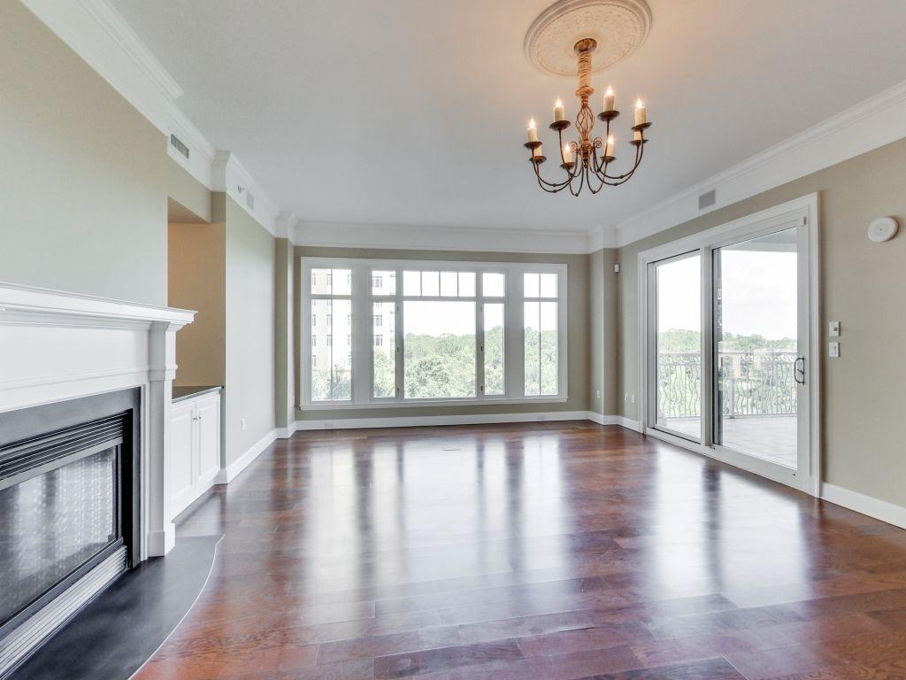 ONE WATER PLACE AT KELLY PLANTATION - Residential