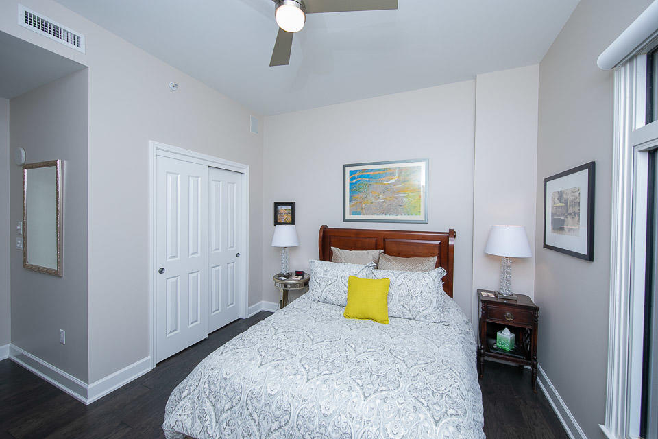 ONE WATER PLACE AT KELLY PLANTATION - Residential