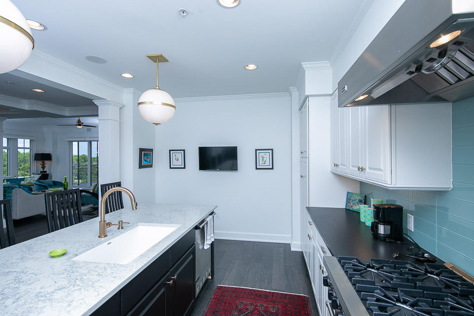 ONE WATER PLACE AT KELLY PLANTATION - Residential