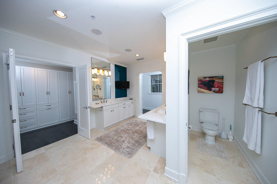 ONE WATER PLACE AT KELLY PLANTATION - Residential