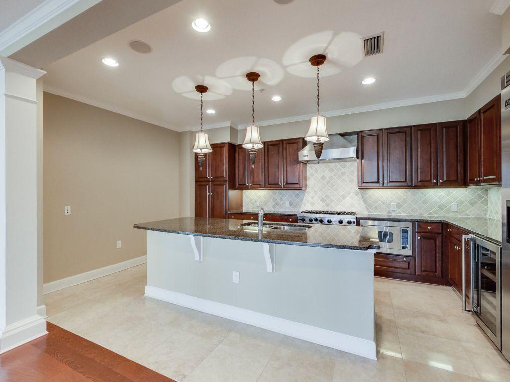 ONE WATER PLACE AT KELLY PLANTATION - Residential