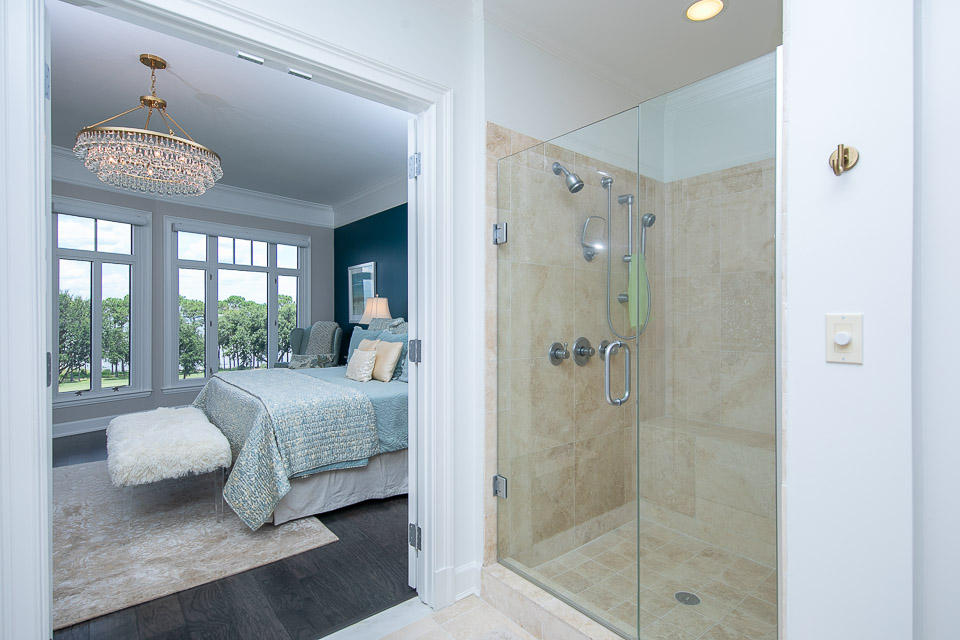 ONE WATER PLACE AT KELLY PLANTATION - Residential