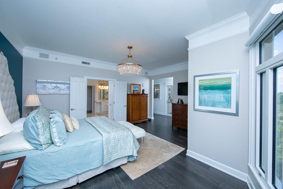 ONE WATER PLACE AT KELLY PLANTATION - Residential