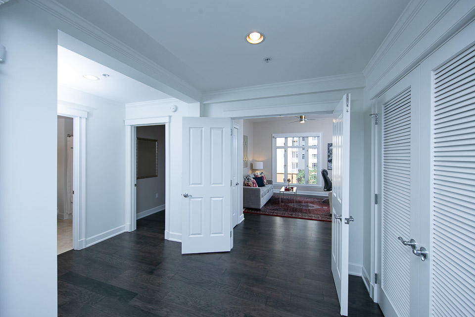 ONE WATER PLACE AT KELLY PLANTATION - Residential