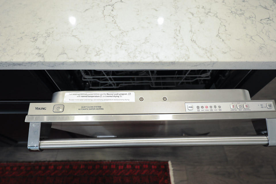 ONE WATER PLACE AT KELLY PLANTATION - Residential