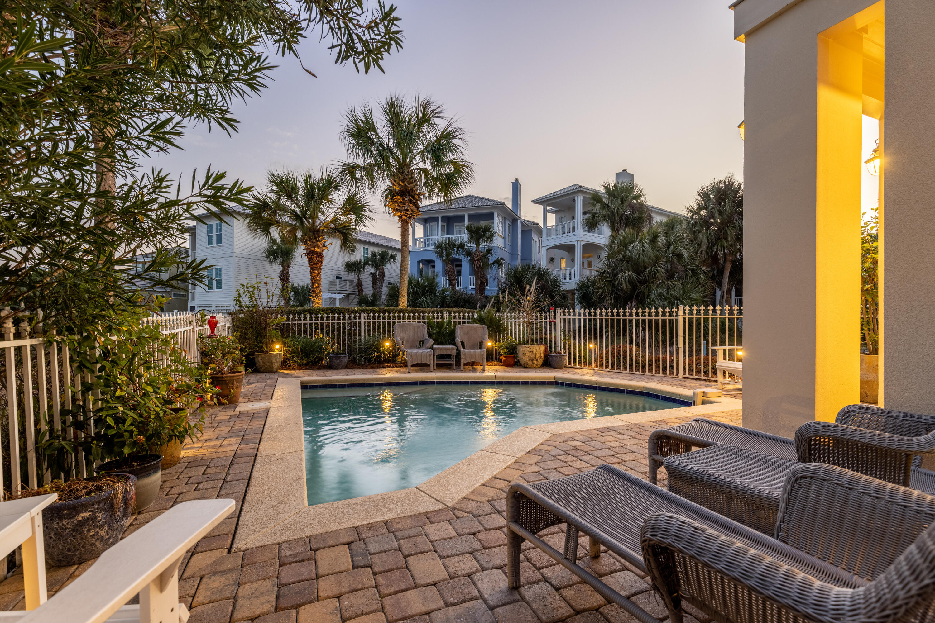 DESTIN POINTE - Residential