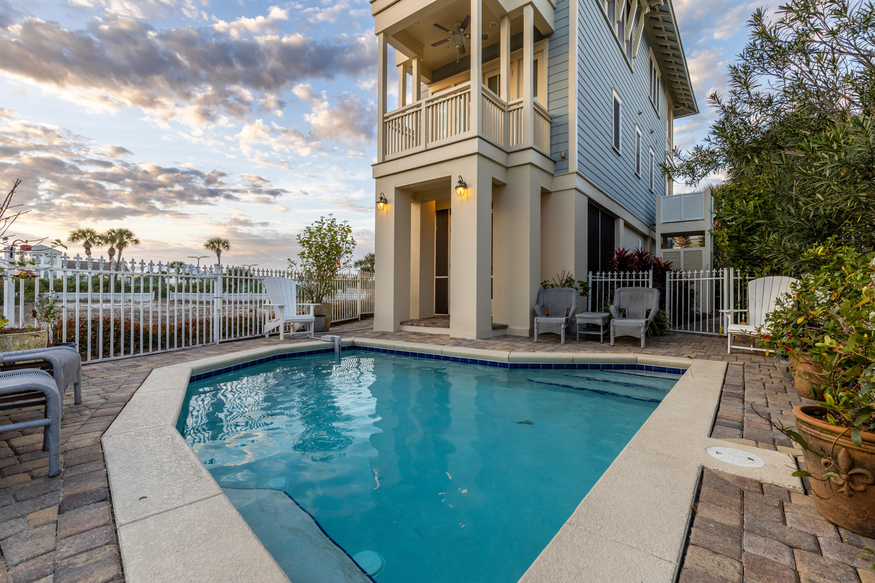 DESTIN POINTE - Residential