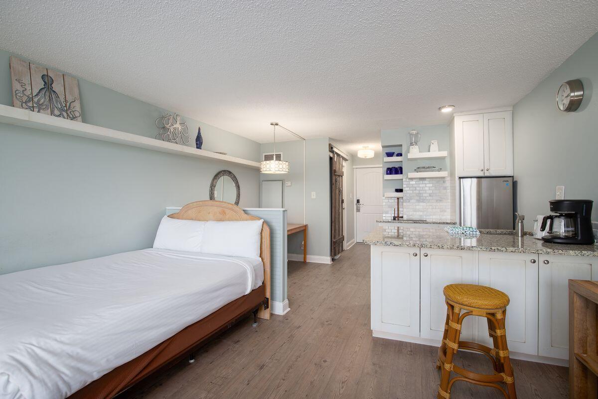 TOP OF THE GULF CONDO - Residential