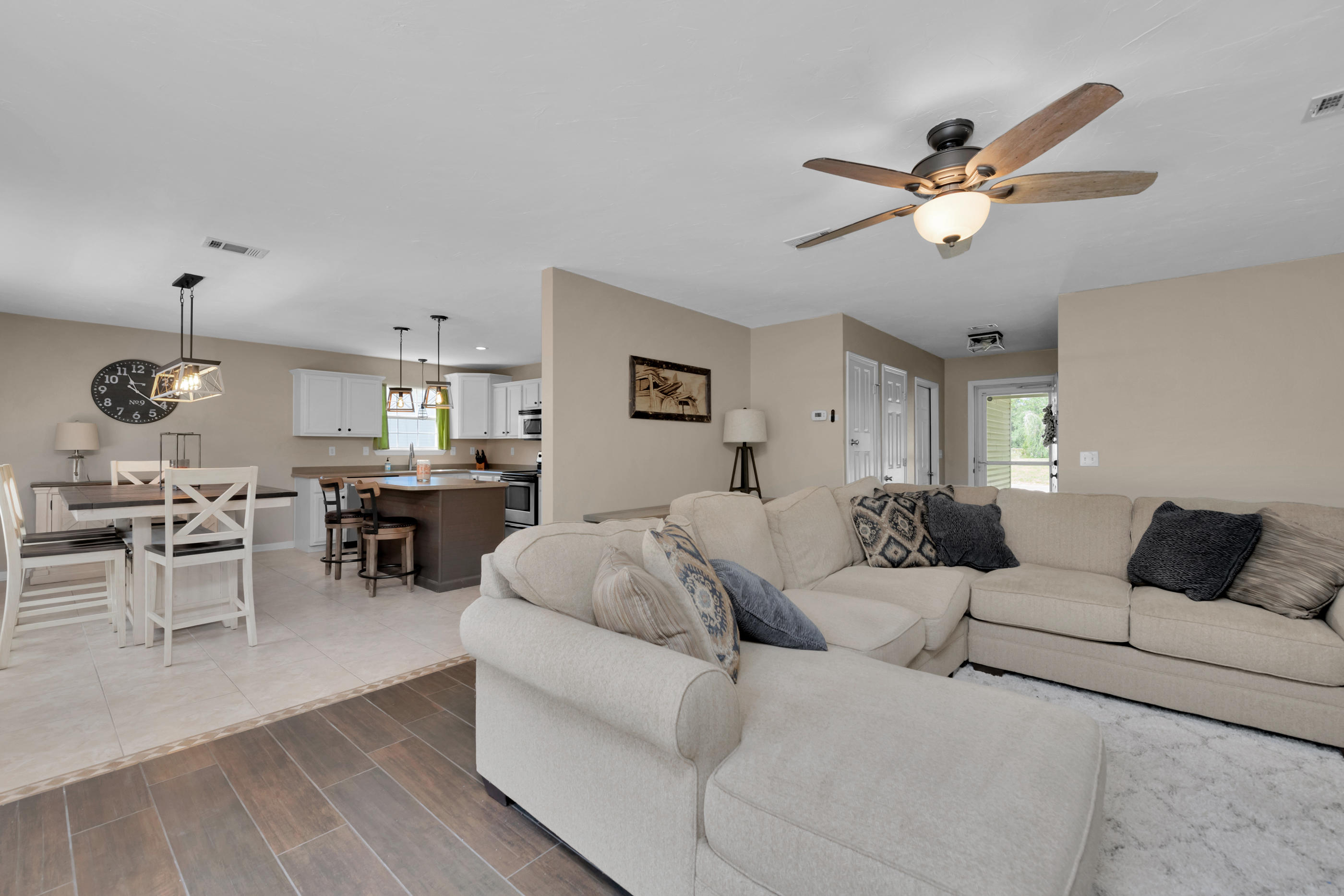 EAST BAY RIVER ESTATES 2ND ADDN - Residential