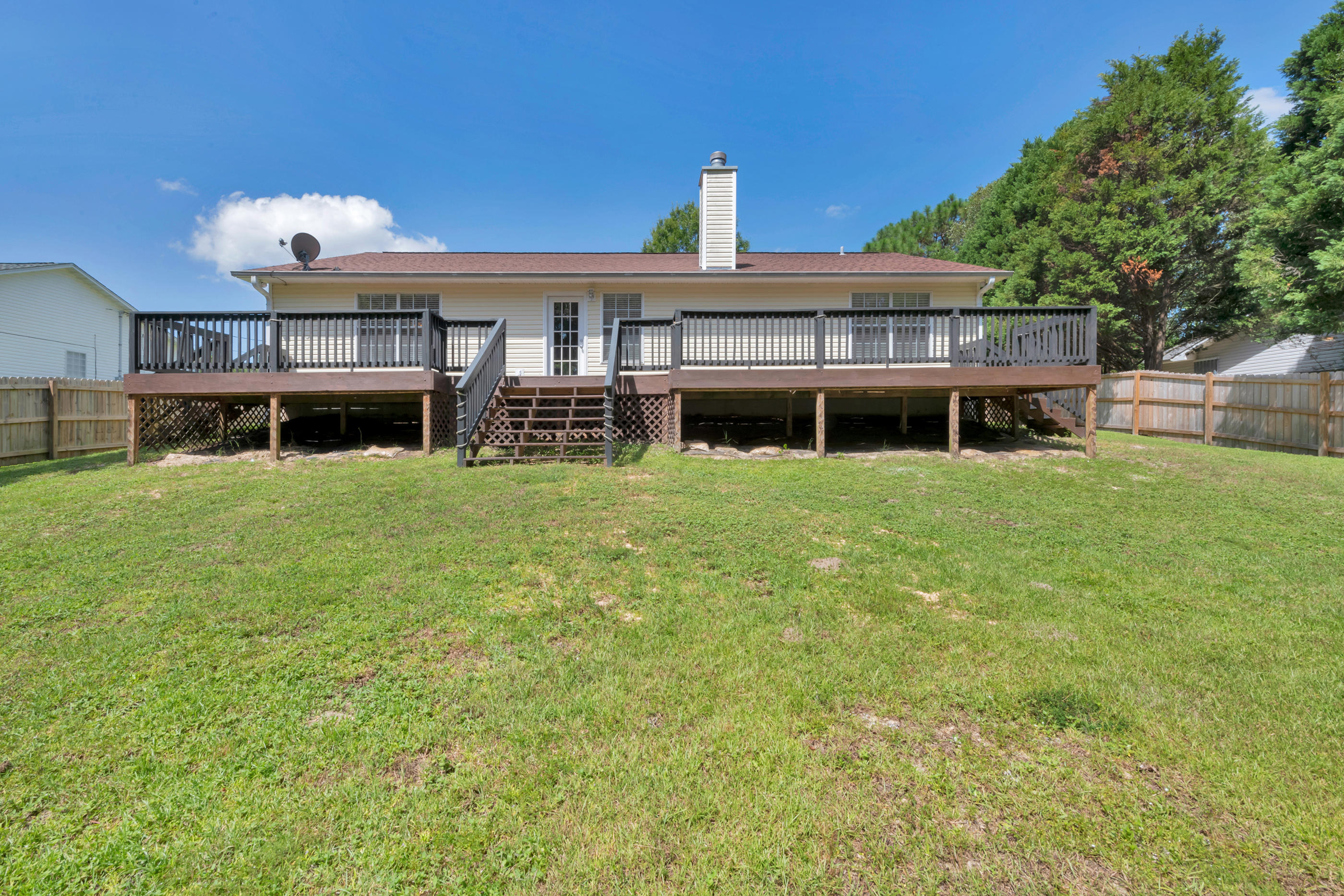 EAST BAY RIVER ESTATES 2ND ADDN - Residential