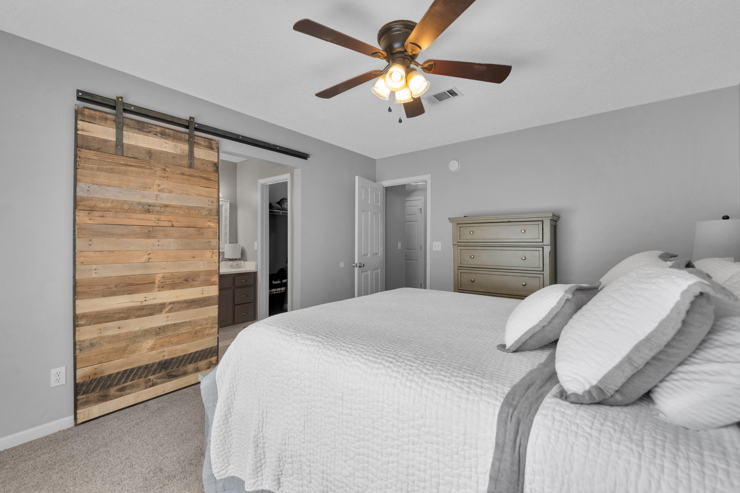 EAST BAY RIVER ESTATES 2ND ADDN - Residential