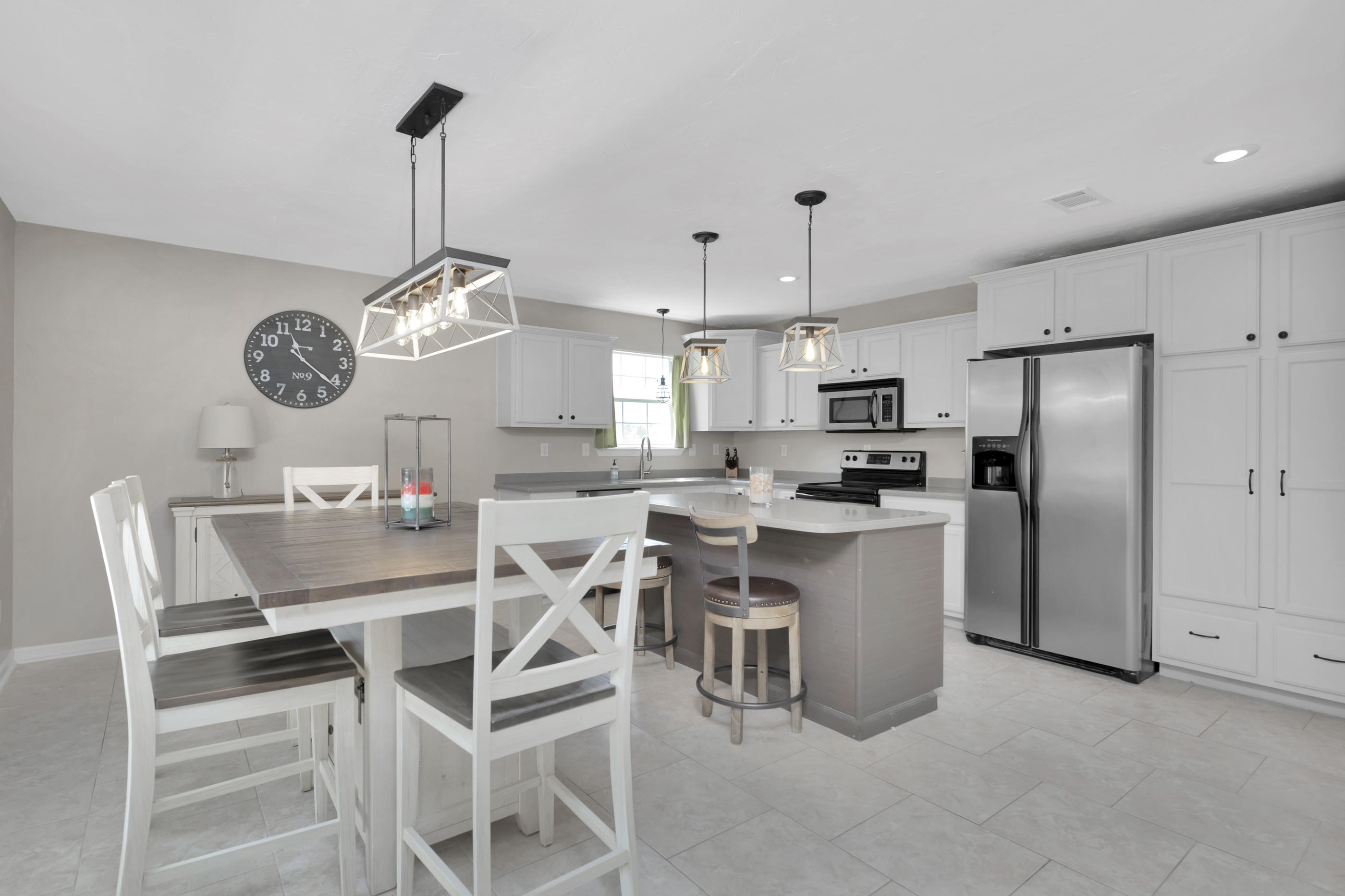 EAST BAY RIVER ESTATES 2ND ADDN - Residential