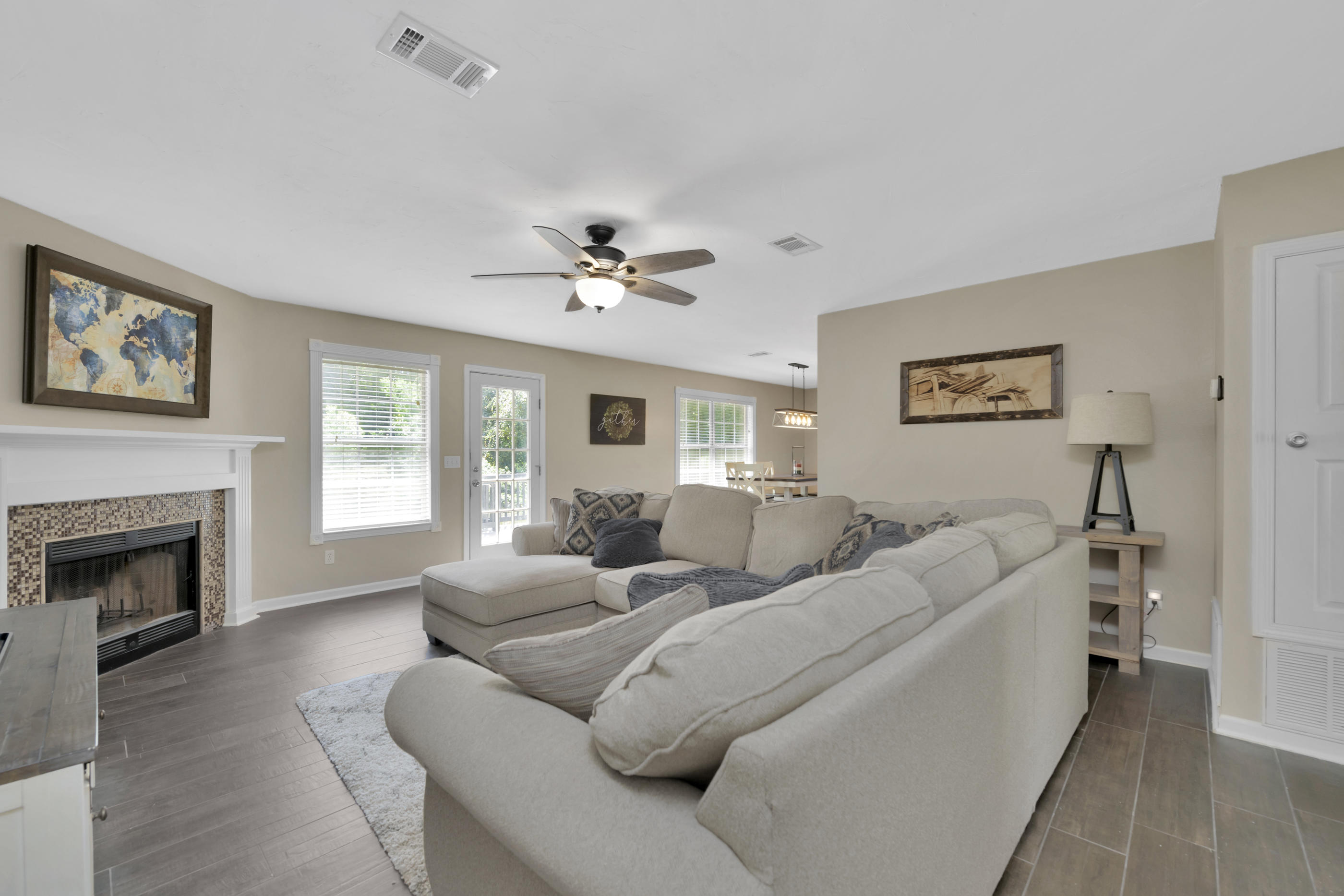 EAST BAY RIVER ESTATES 2ND ADDN - Residential