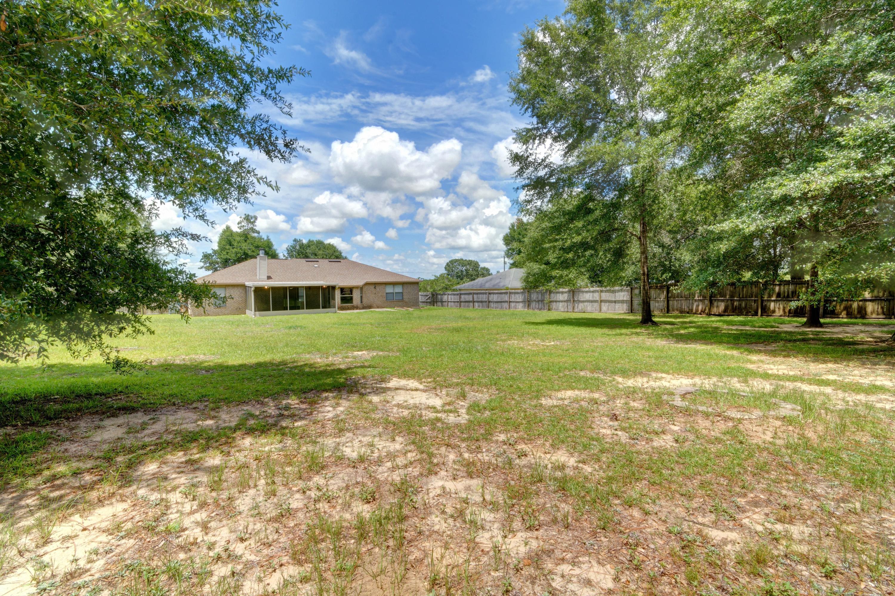 SILVER SPRINGS EST - Residential