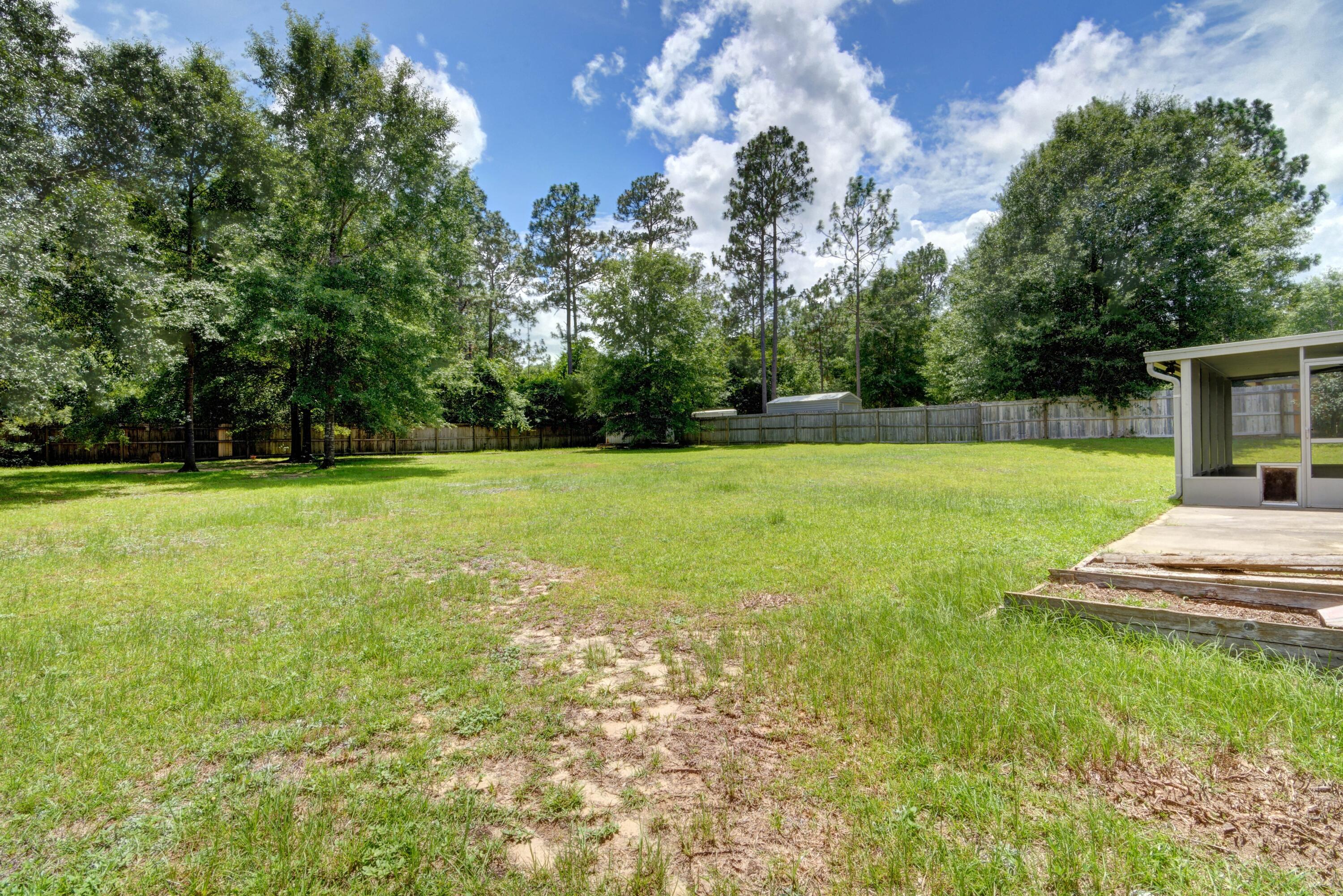 SILVER SPRINGS EST - Residential