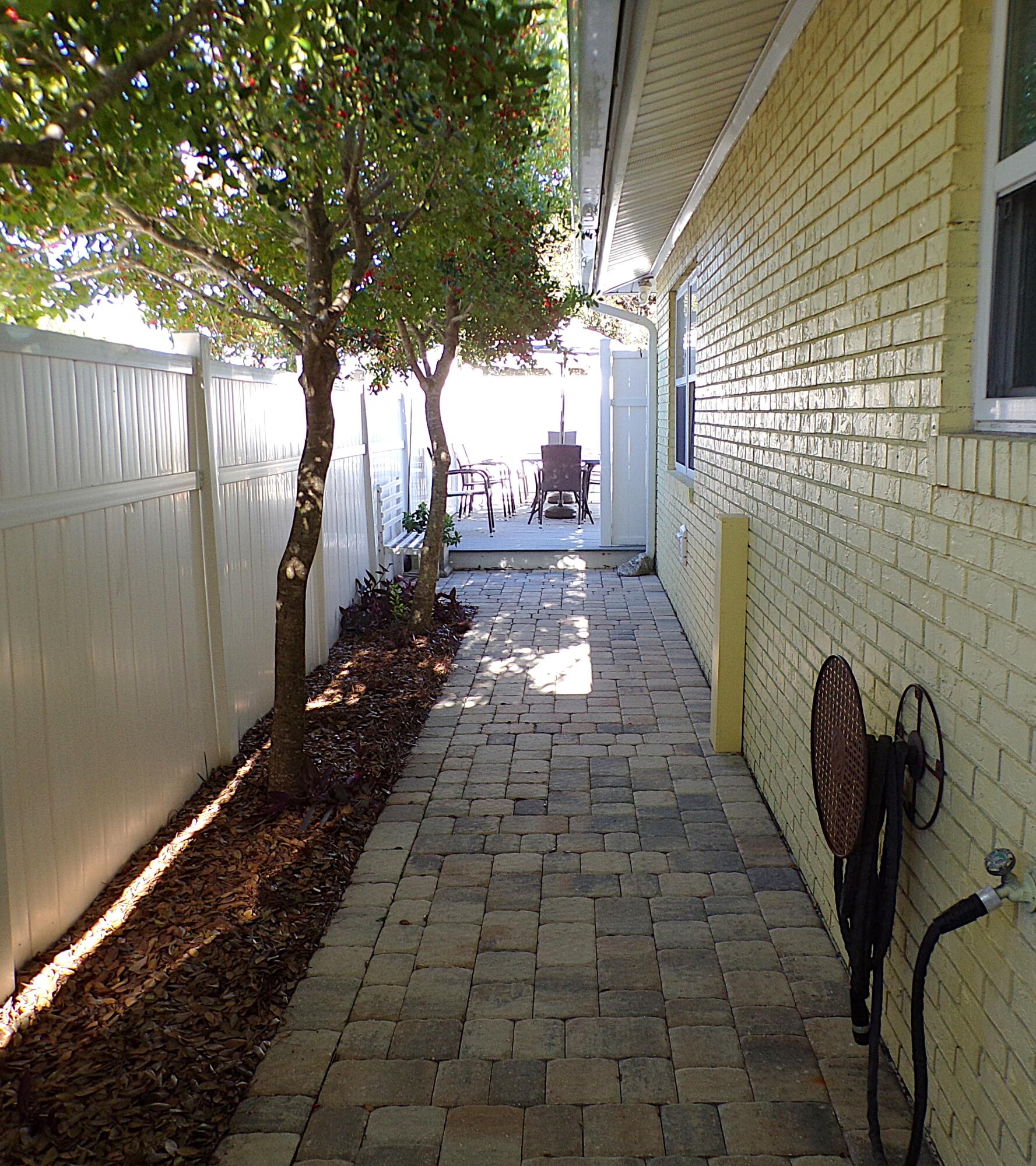 Bel Air - Residential