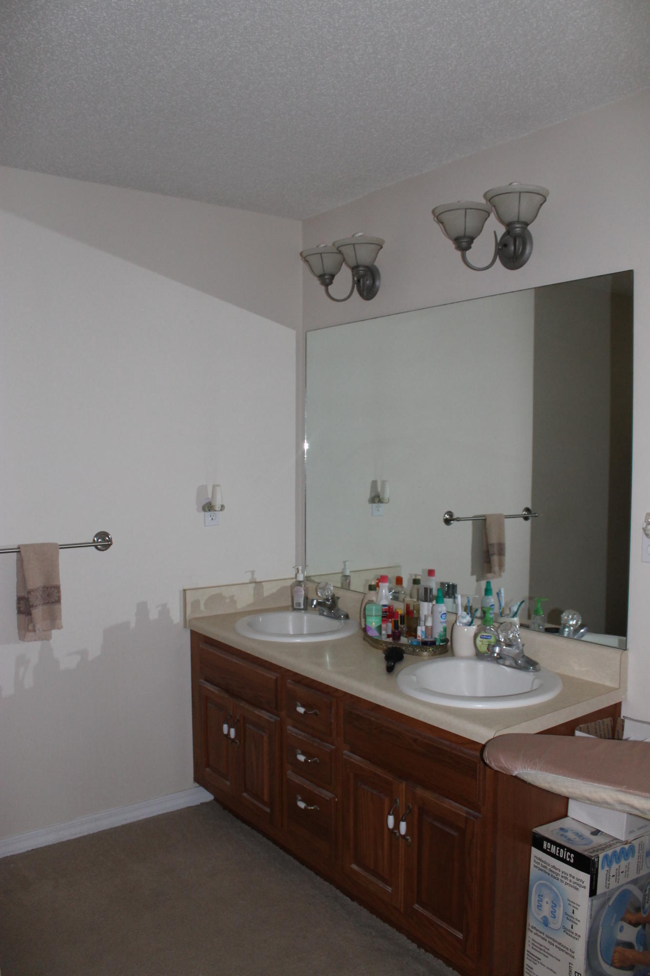 HIDDEN SPRINGS - Residential