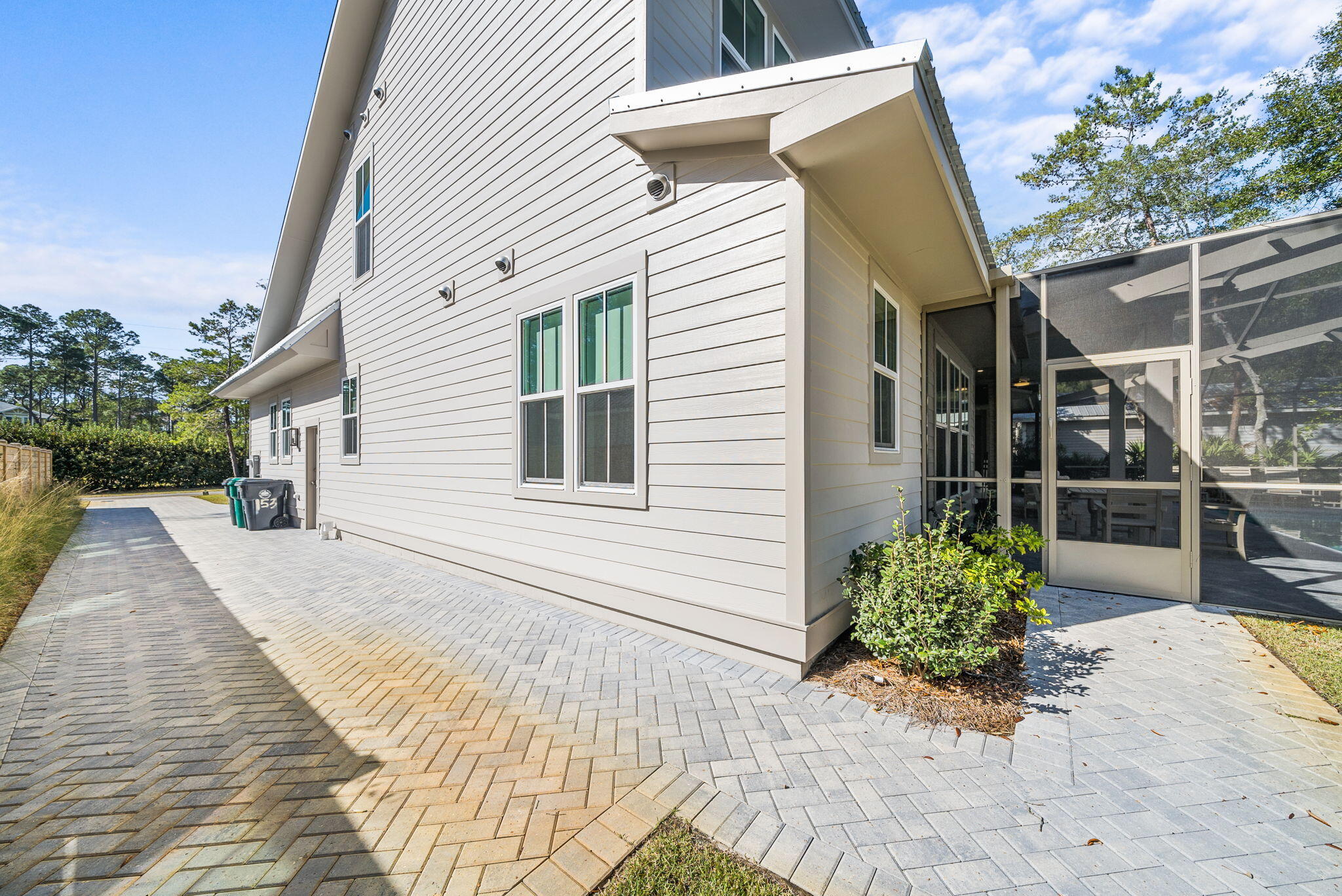 Magnolia S/D - Residential